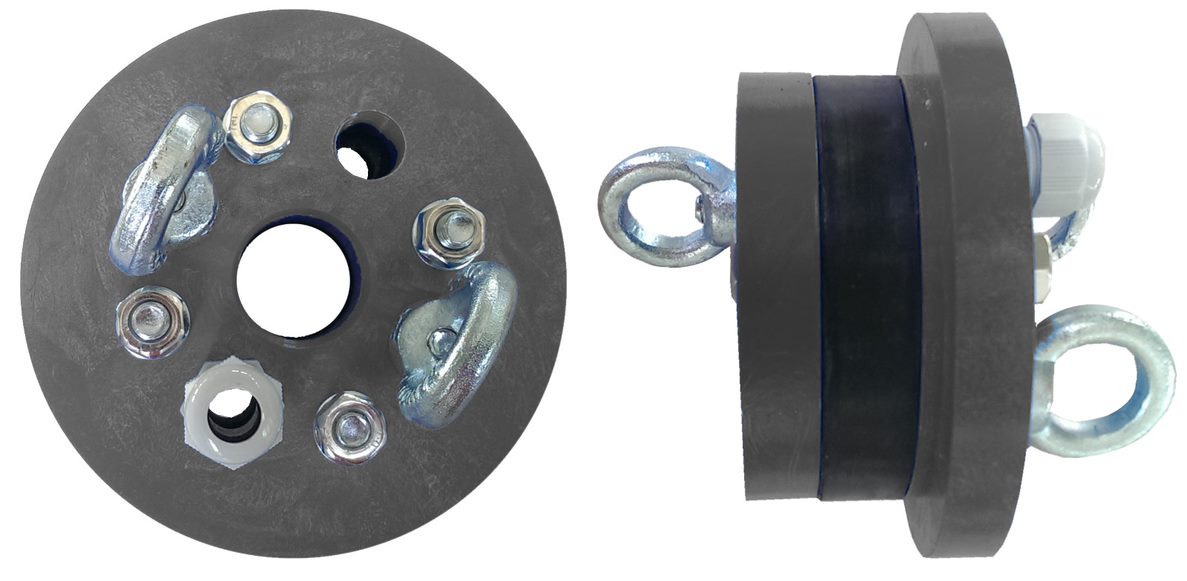 Studniční hlava 125/32 ocel pro průchozí hlubinnou studnu