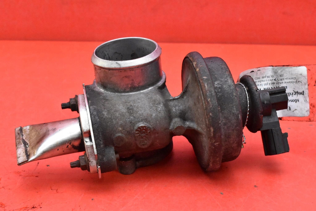 EGR valve FORD TRANSIT 5 V 2.0 TD 85 KM 00-06