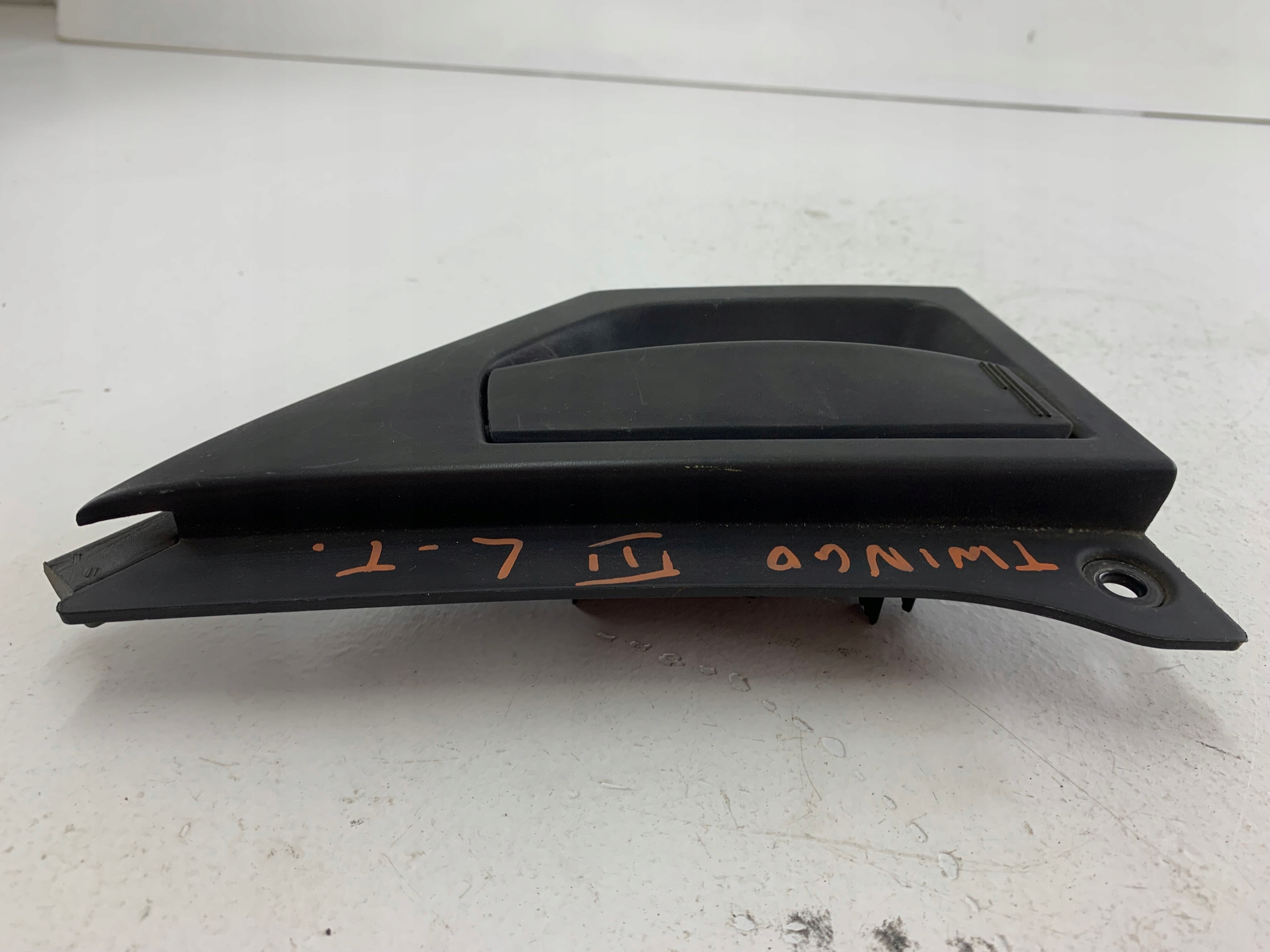 RENAULT TWINGO III handle door left rear part