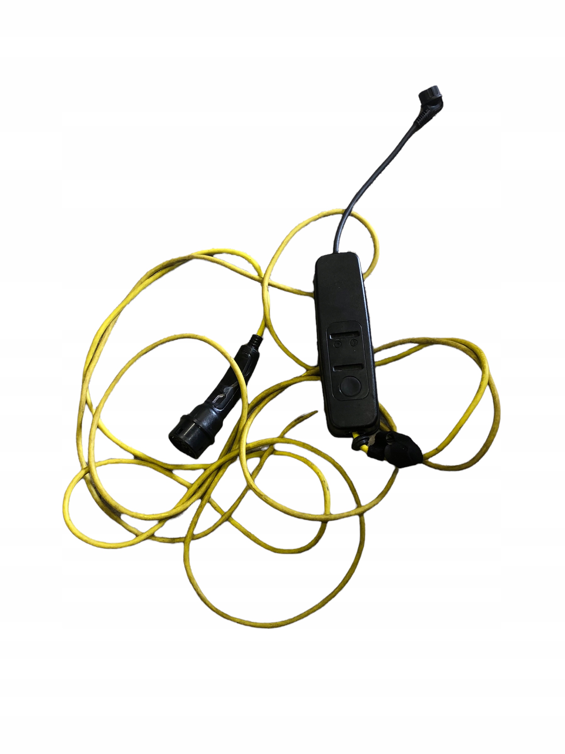 KABEL LADOWANIA MERCEDES 0005833200