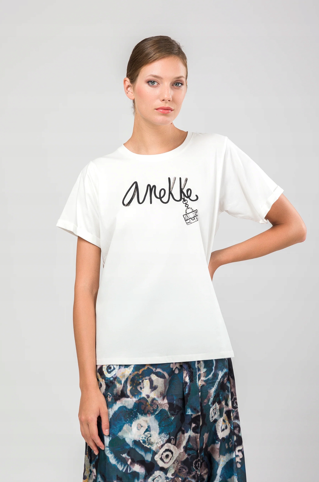 Anekke Real T-Shirt L/XL Oversize Bílé Tričko s krátkým rukávem