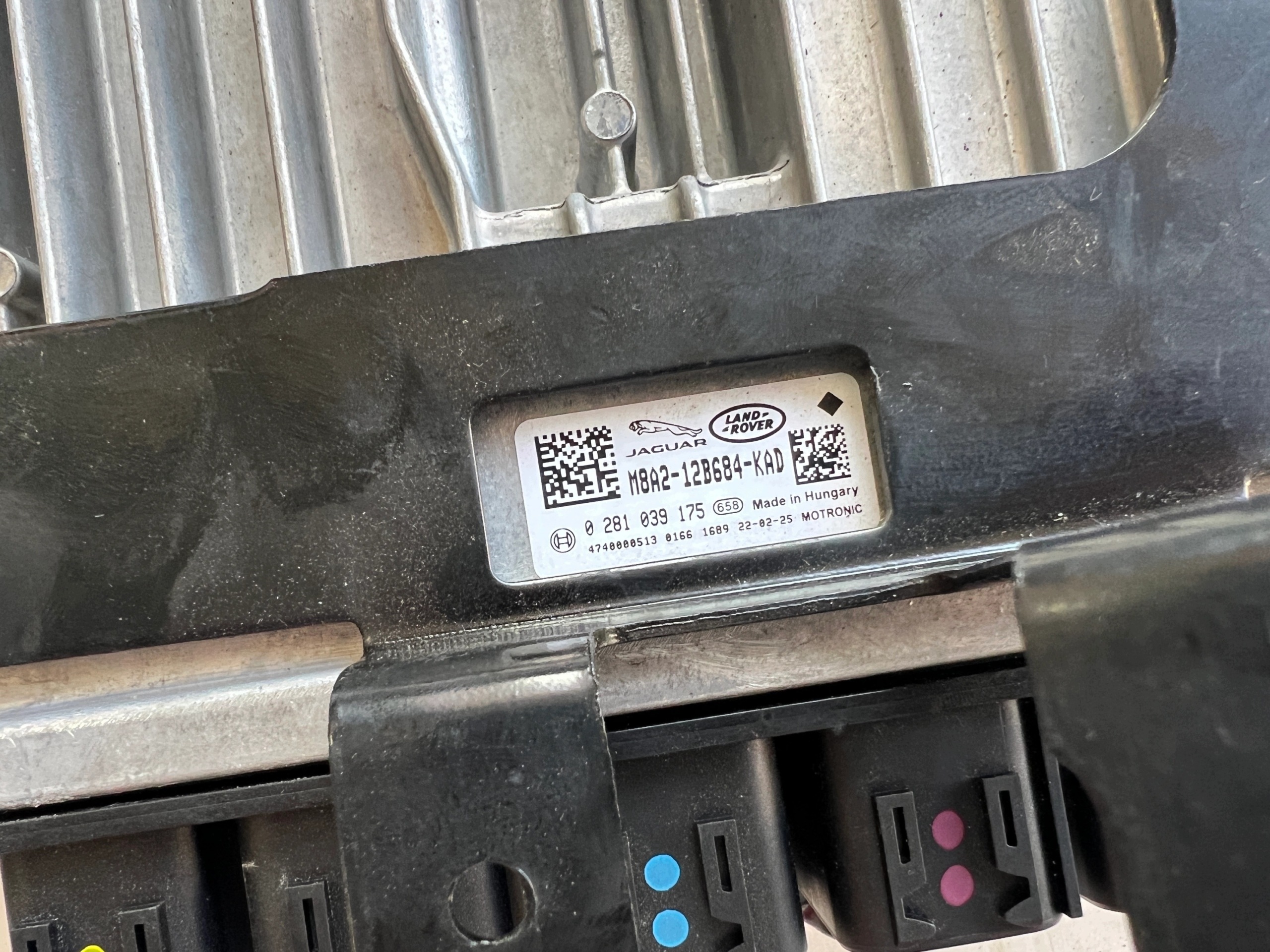 LAND ROVER DEFENDER DT306 3.0 M8A2-12B684-KAD 0281039175 computer ECU
