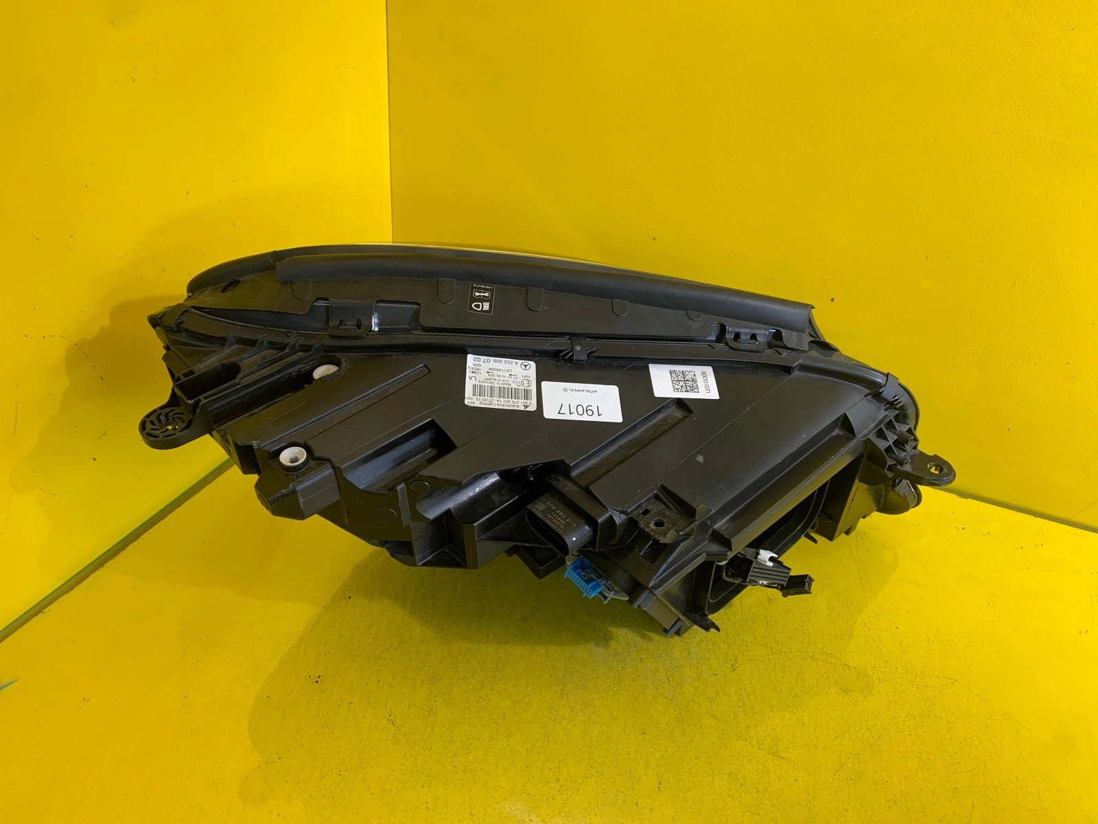 light left MERCEDES S-KLASA W222 FULL LED ILS A2229060702