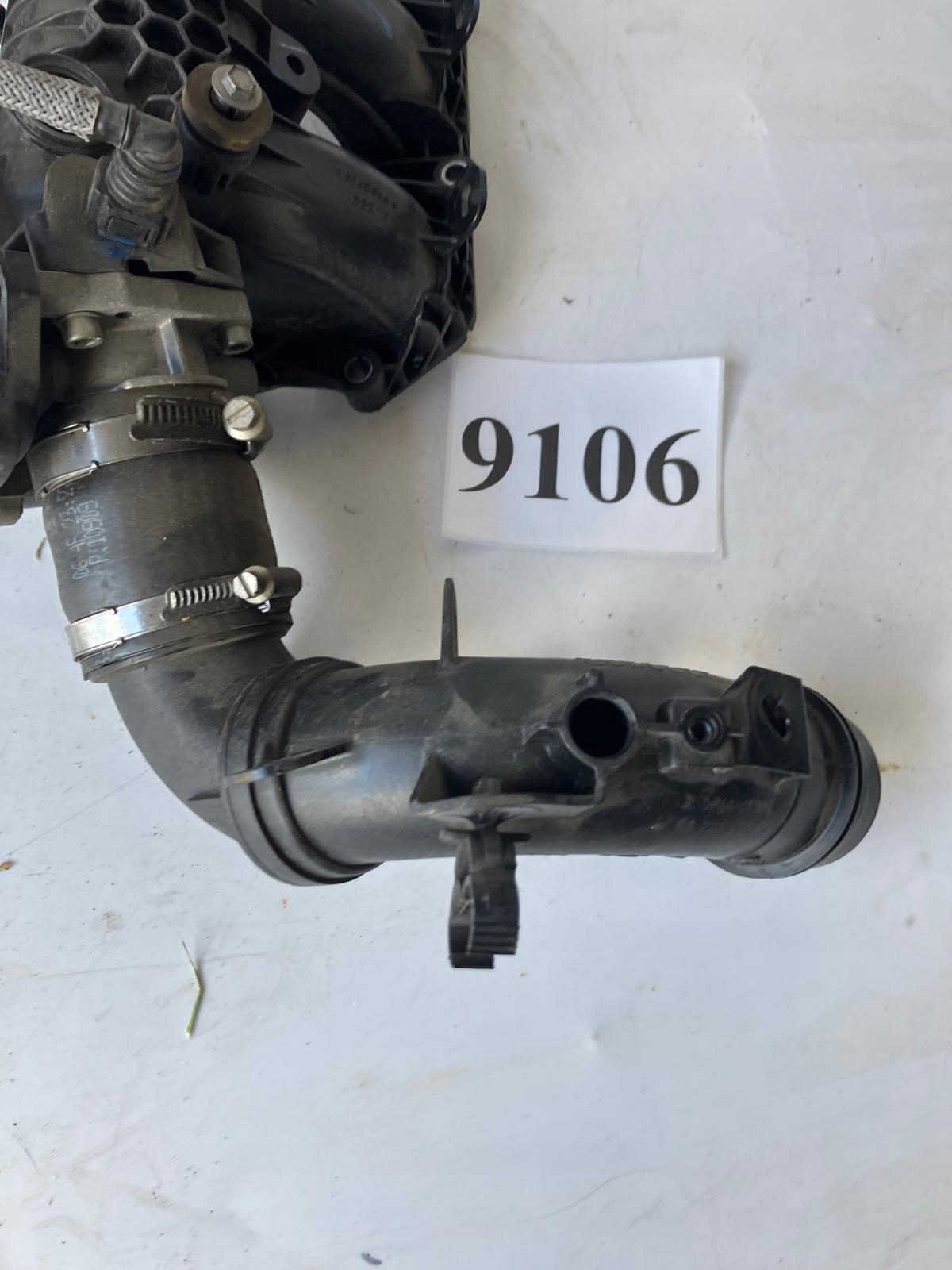 header pipe throttle flap PEUGEOT 308 T9 1.2 THP 9802101480