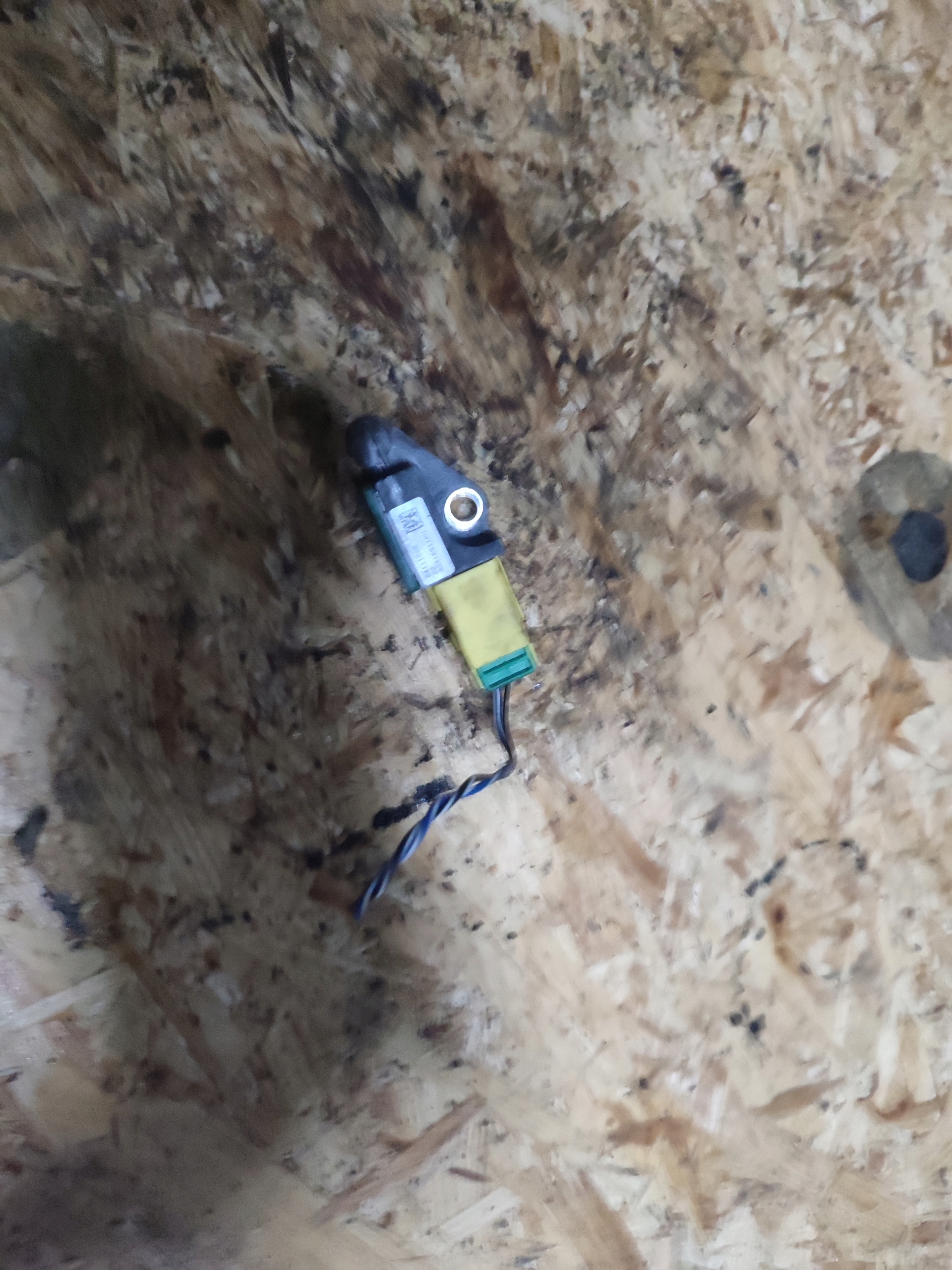 Sensore impatto Volkswagen 391229