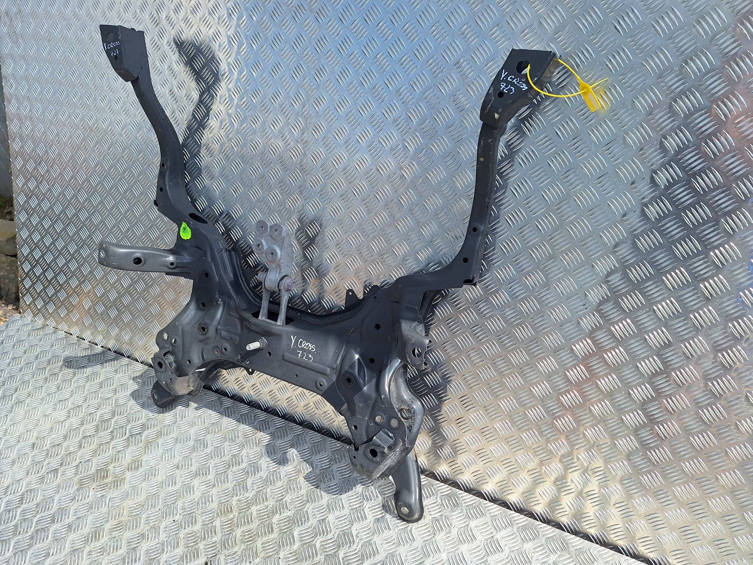 axle beam axle beam subframe TOYOTA YARIS CROSS 20-26