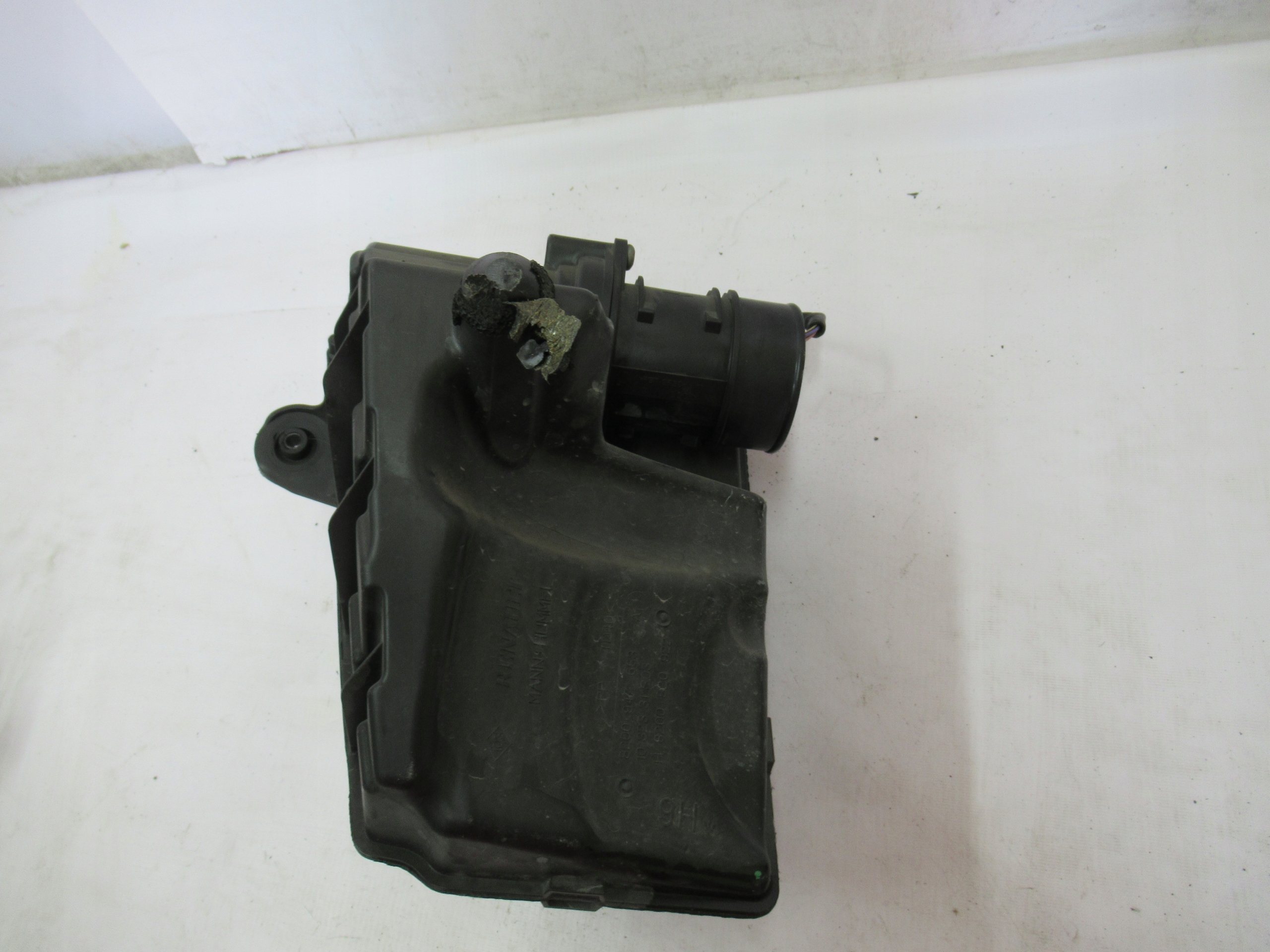 GEHÄUSE FILTER LUFT MEGANE III 1.9 DCI