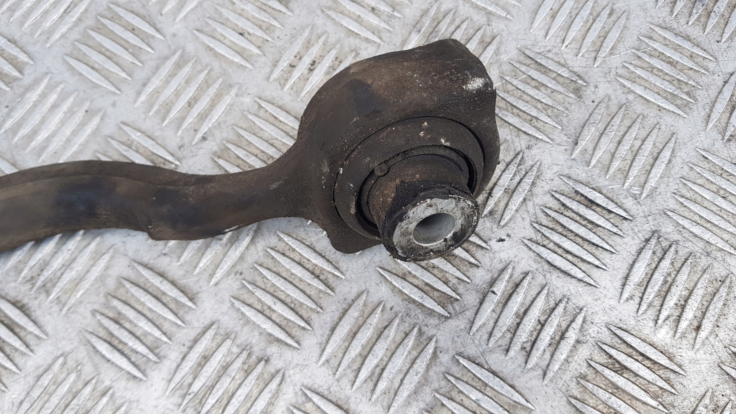 MERCEDES W212 arm right left front