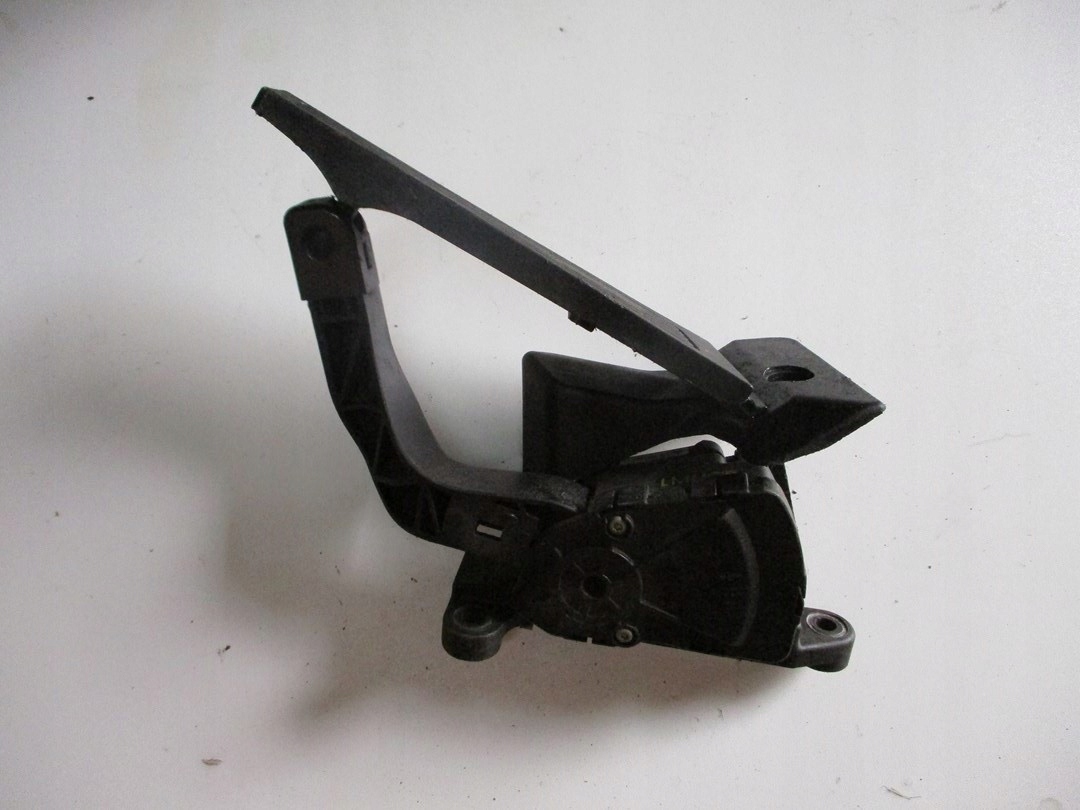 accelerator pedal KIA HYUYNDAI HHX1992B-2S000