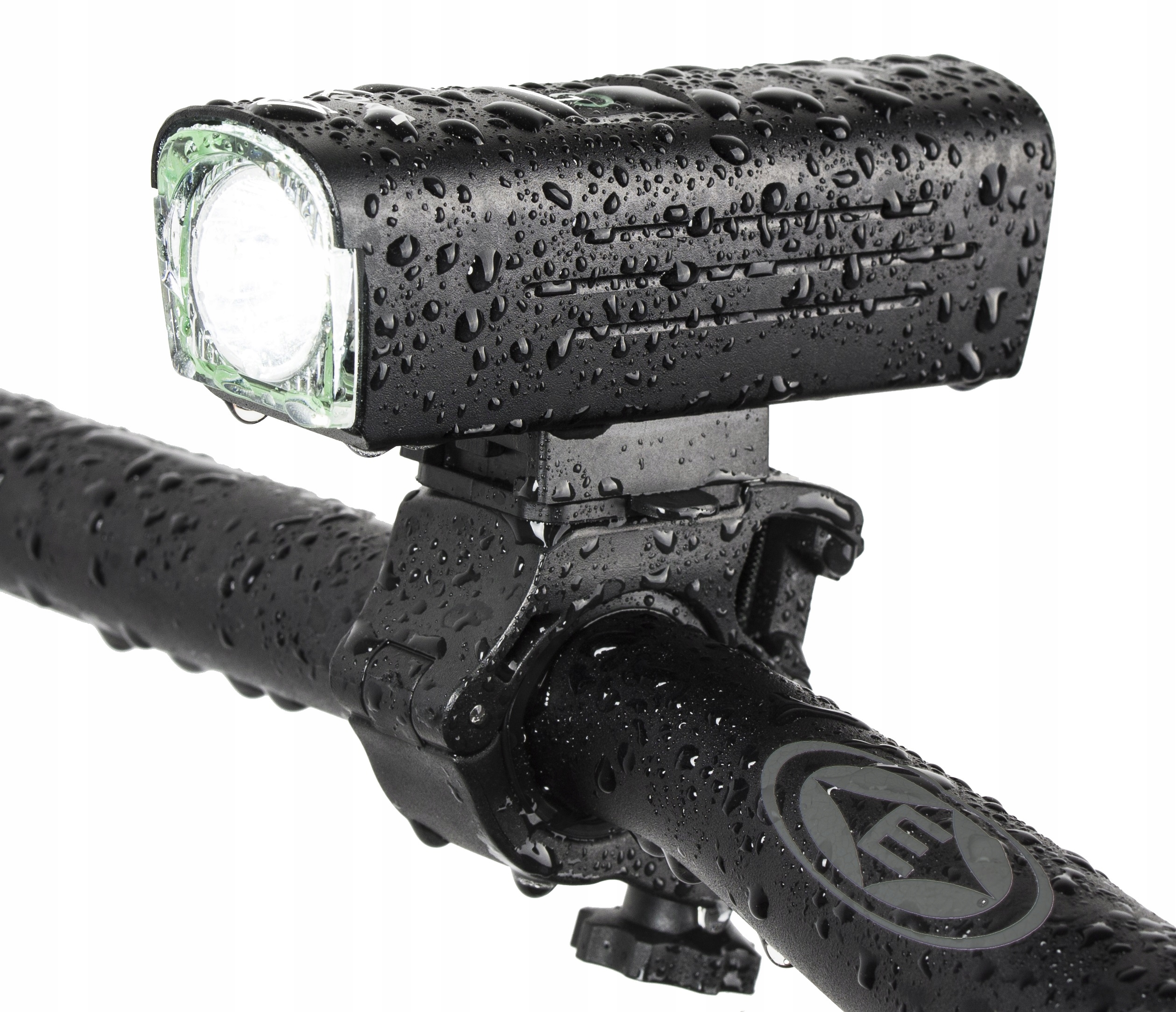 OŚWIETELNIE ROWEROWE LAMPKI PRZEDNIA I TYLNA LED USB-C AKU PRO ZESTAW VAYOX Zasilanie akumulator