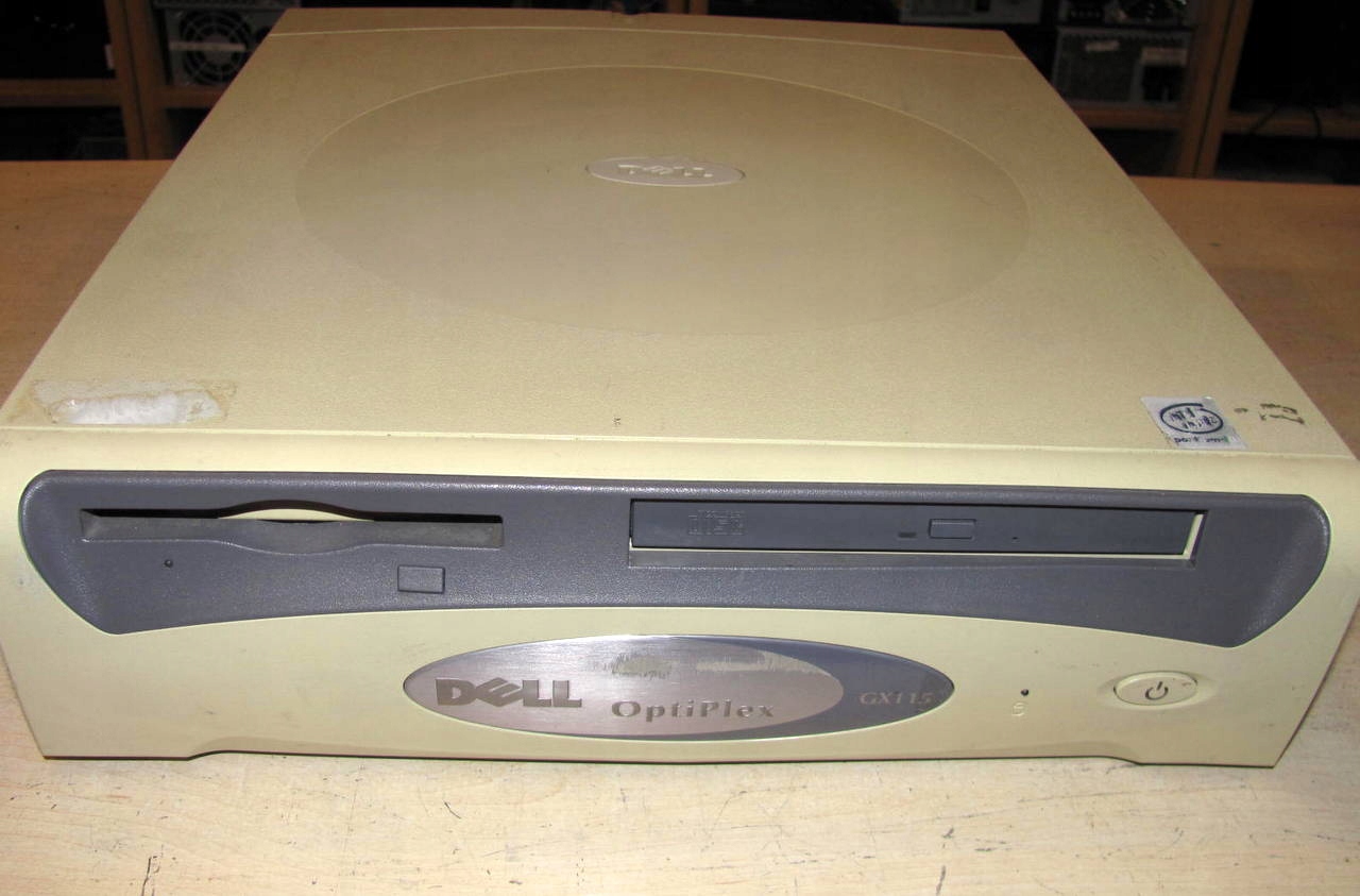 Stary komputer DELL OPTIPLEX GX 115, Pentium III 866,WINDOWS XP, VINTAGE!