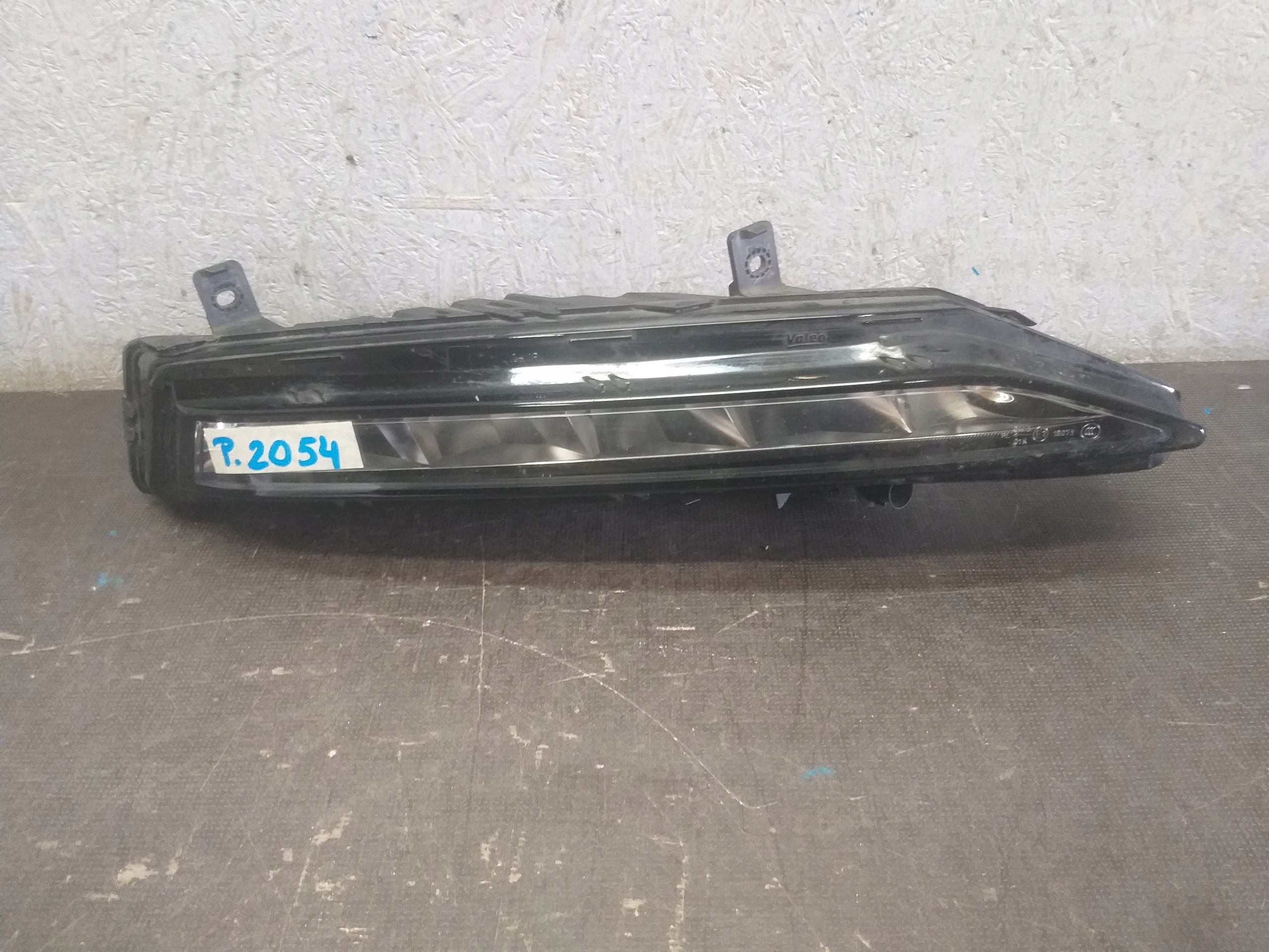 fog light front right SKODA SUPERB III 3 LIFT LED 3V0941700B