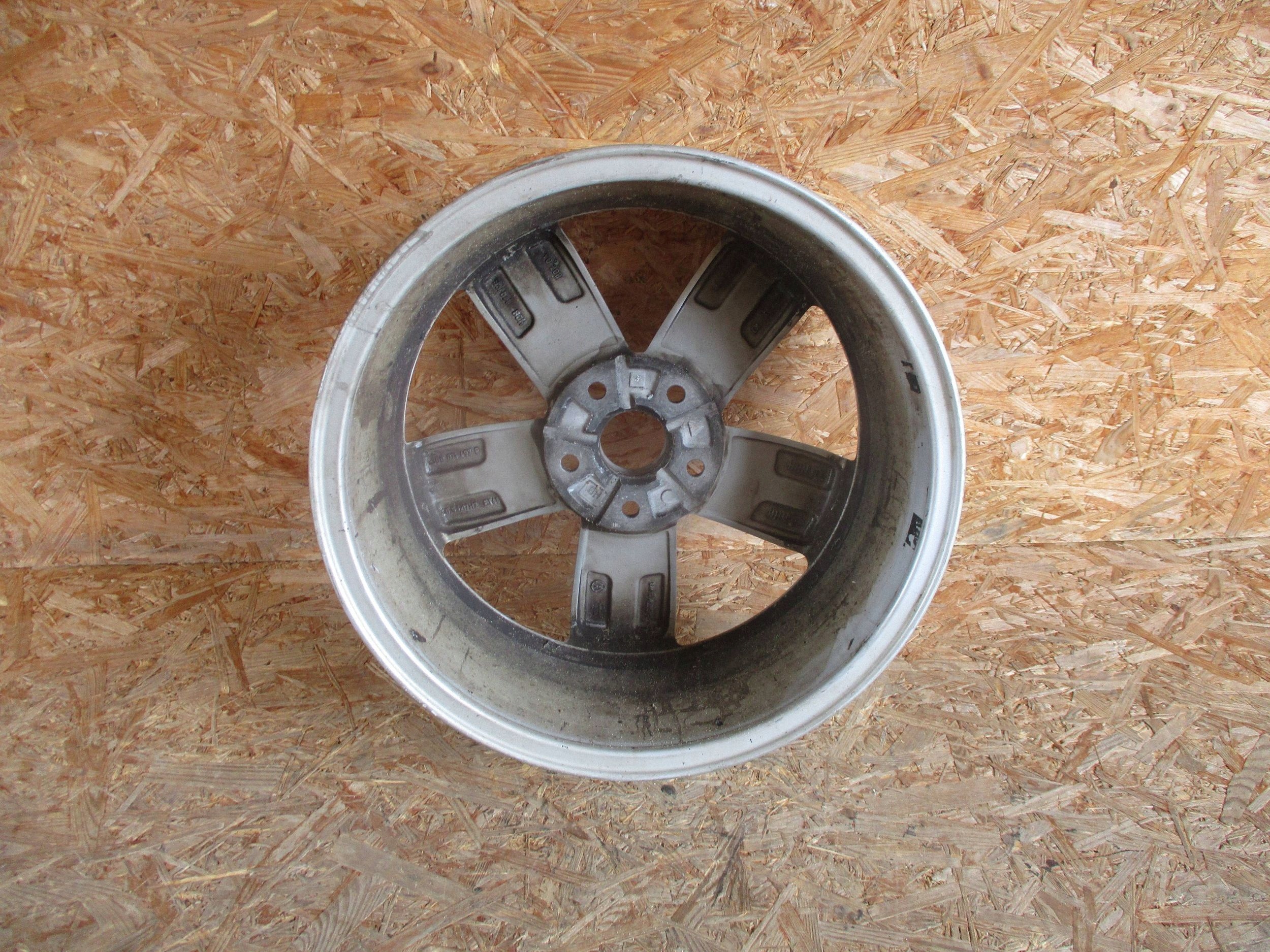 disk hliníkový VW PASSAT B8 6,5Jx17 ET41 5x112
