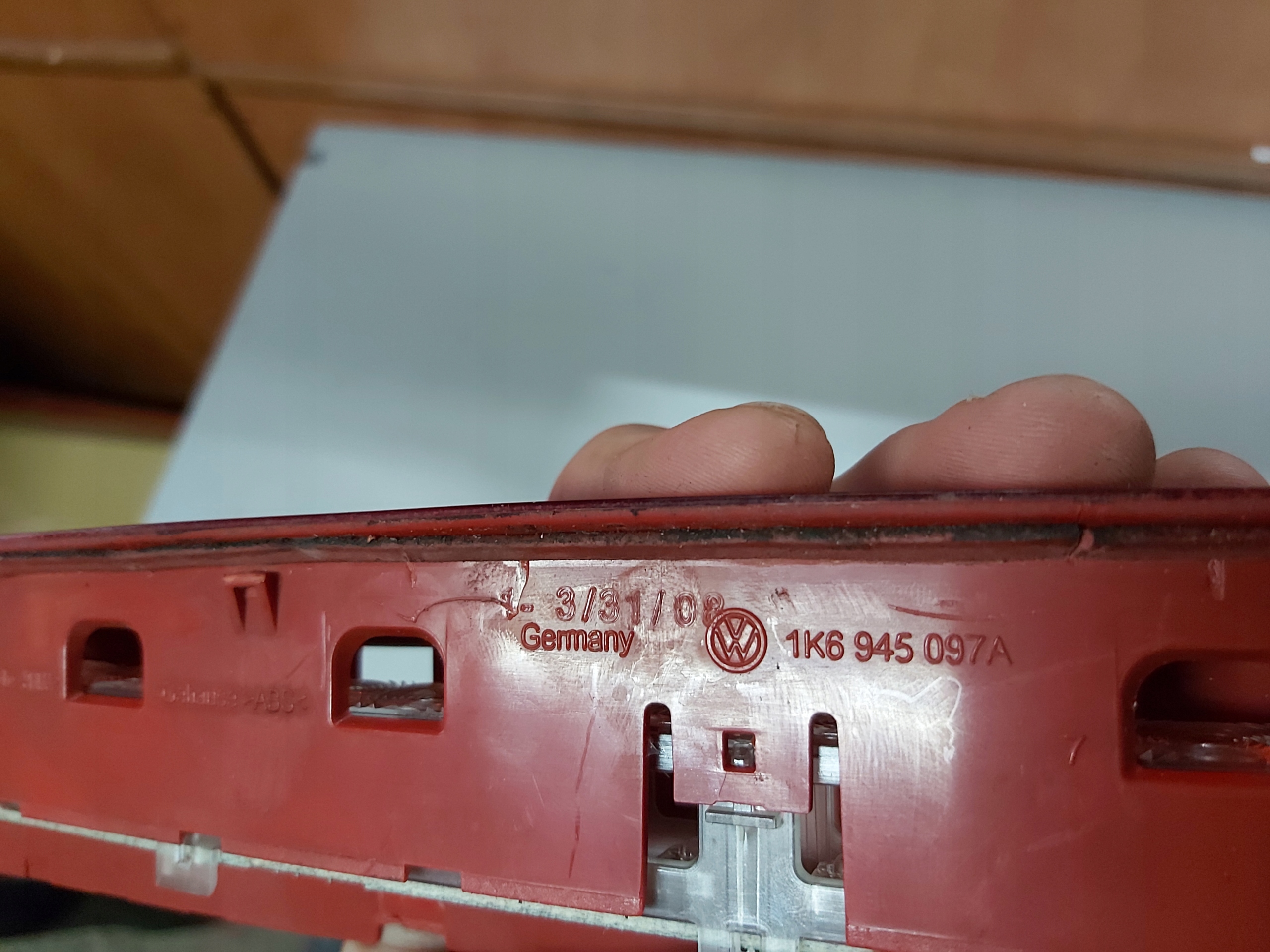 TRZECIE light STOP 1K6 945 097A GOLF 6 KOMBI