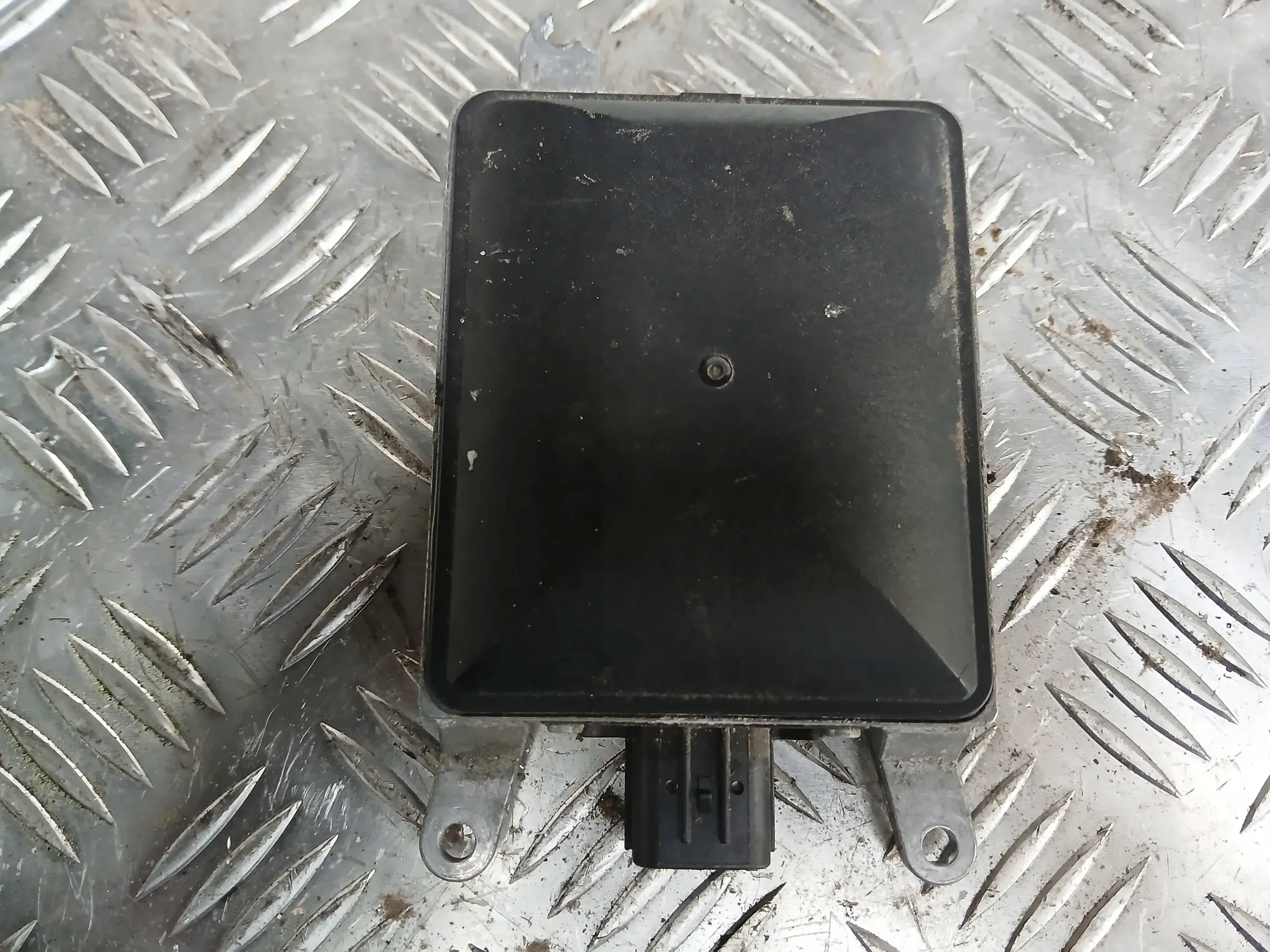 MAZDA 3 III module MARTWEGO POLA right BHS267Y90D 2015R