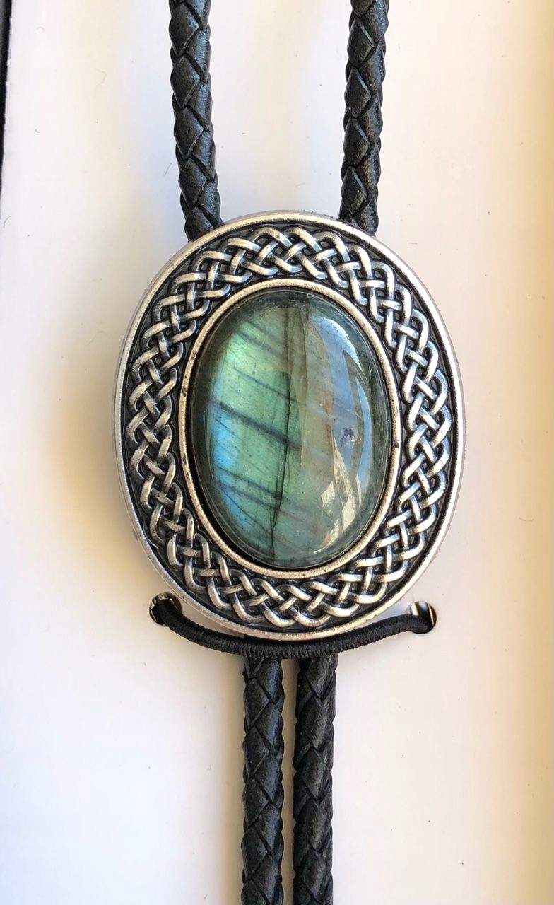 Bolo Celt postříbřené s Labradoritem westernová pletenina přírodní kůže