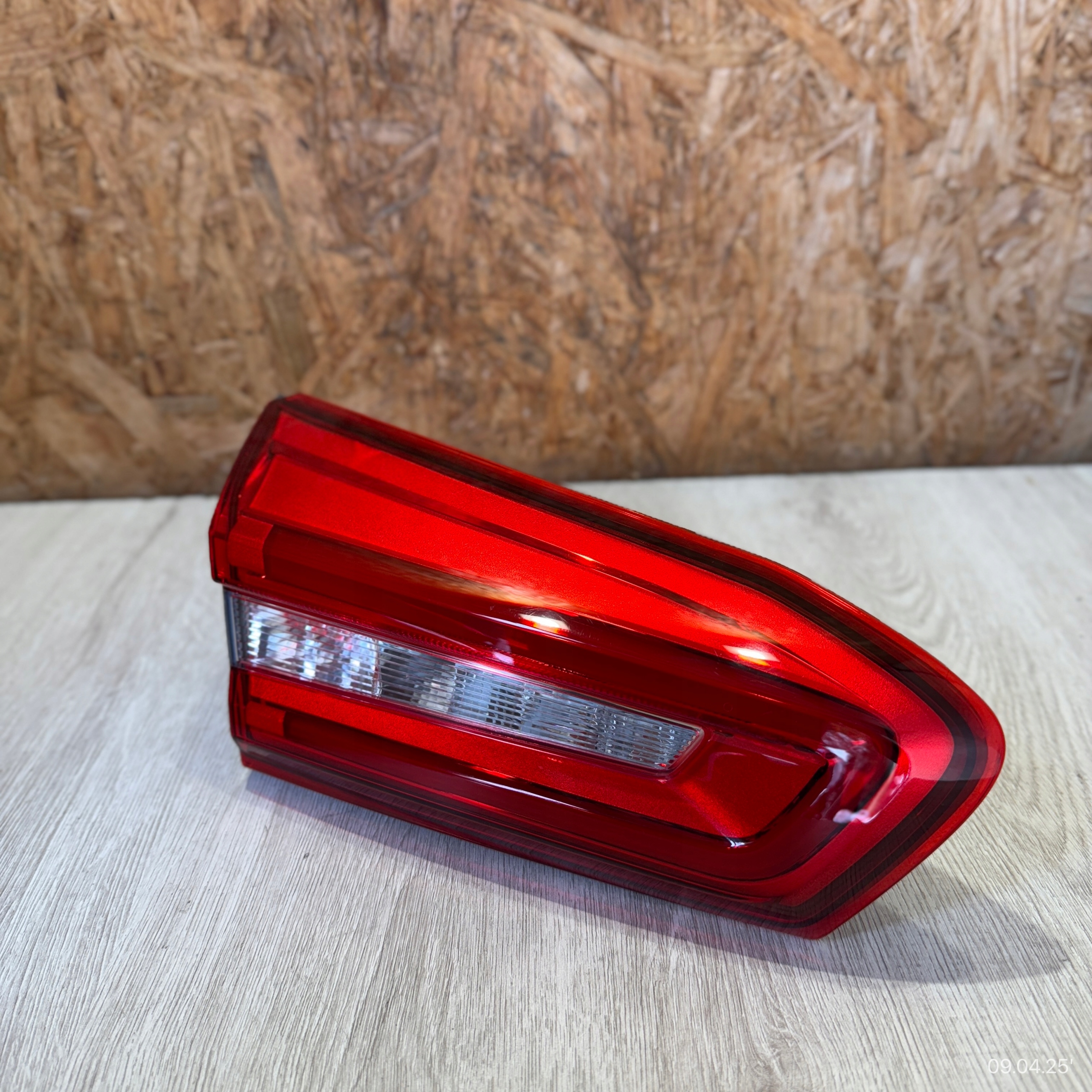 light rear left bonnet FORD FOCUS MK4 JX7B-13A603-DA