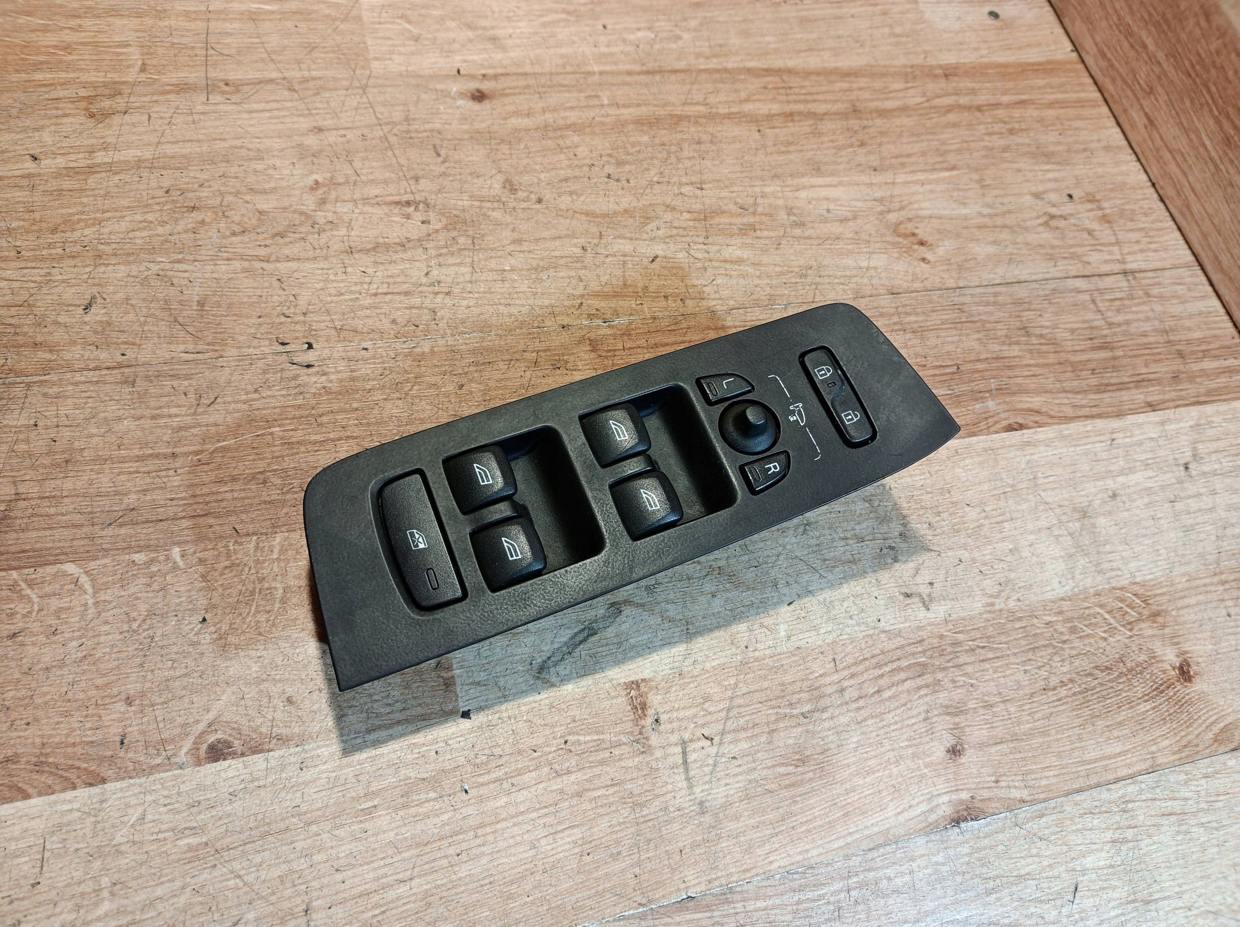 window control switch Volvo V40 2014 31376495