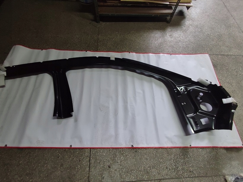 FIAT FREEMONT Gorna czesc ramy slupka Part number 02