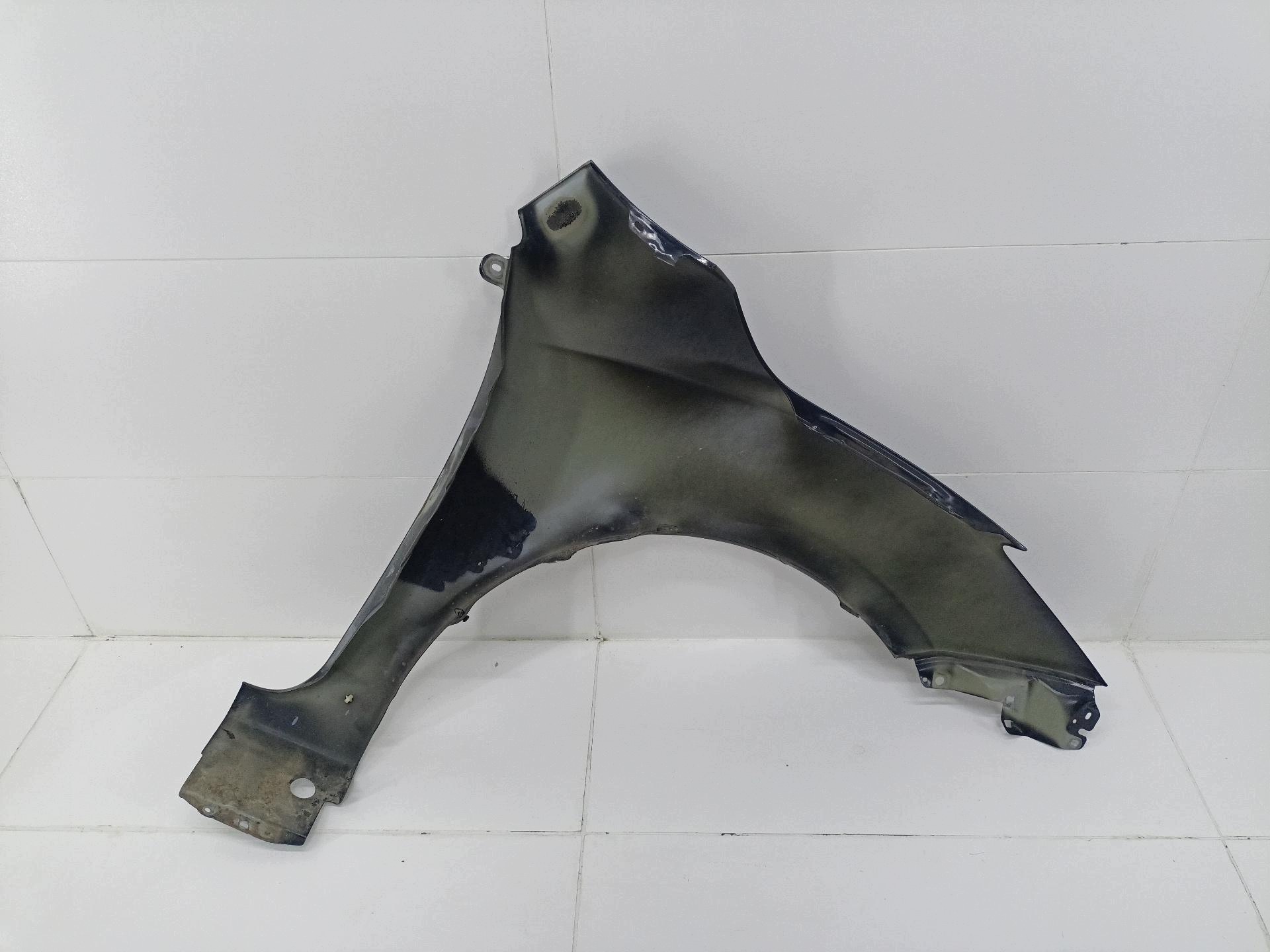 fender front left side Mazda 3 2 BL 2010