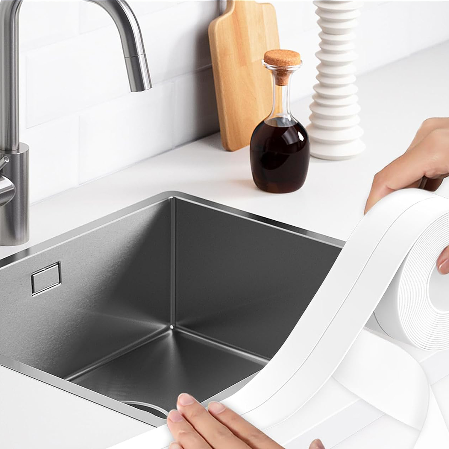 TAŚMA USZCZELNIAJĄCA DO KUCHNI ŁAZIENKI TOALETY PVC 3.3M 38MM 4SZT BIAŁY Długość 330 cm