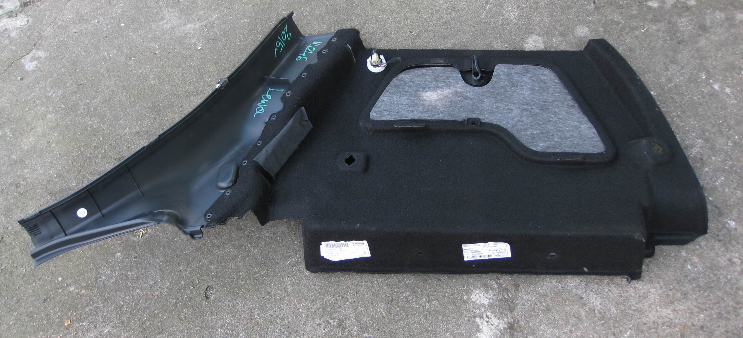 MERCEDES W246 15R side left boot A2466900441