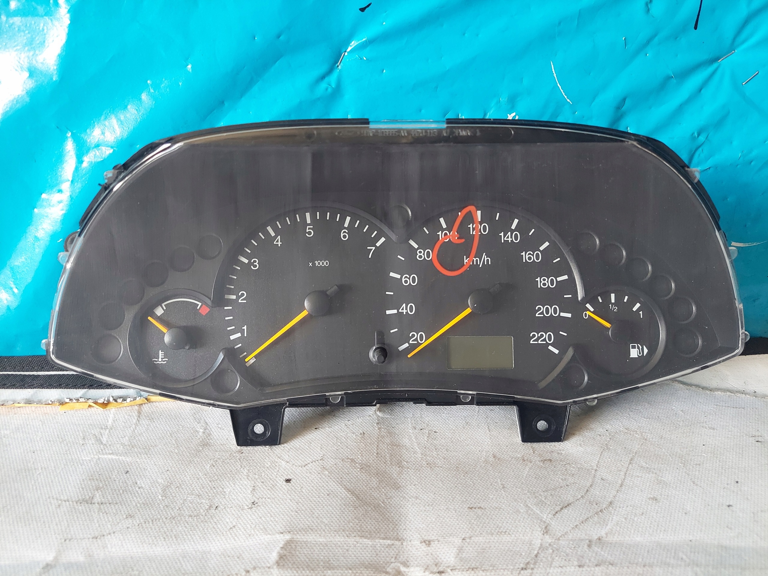 kilometar sat brzinomjer sat FOCUS MK i 1.6 B 98AP-10841BC
