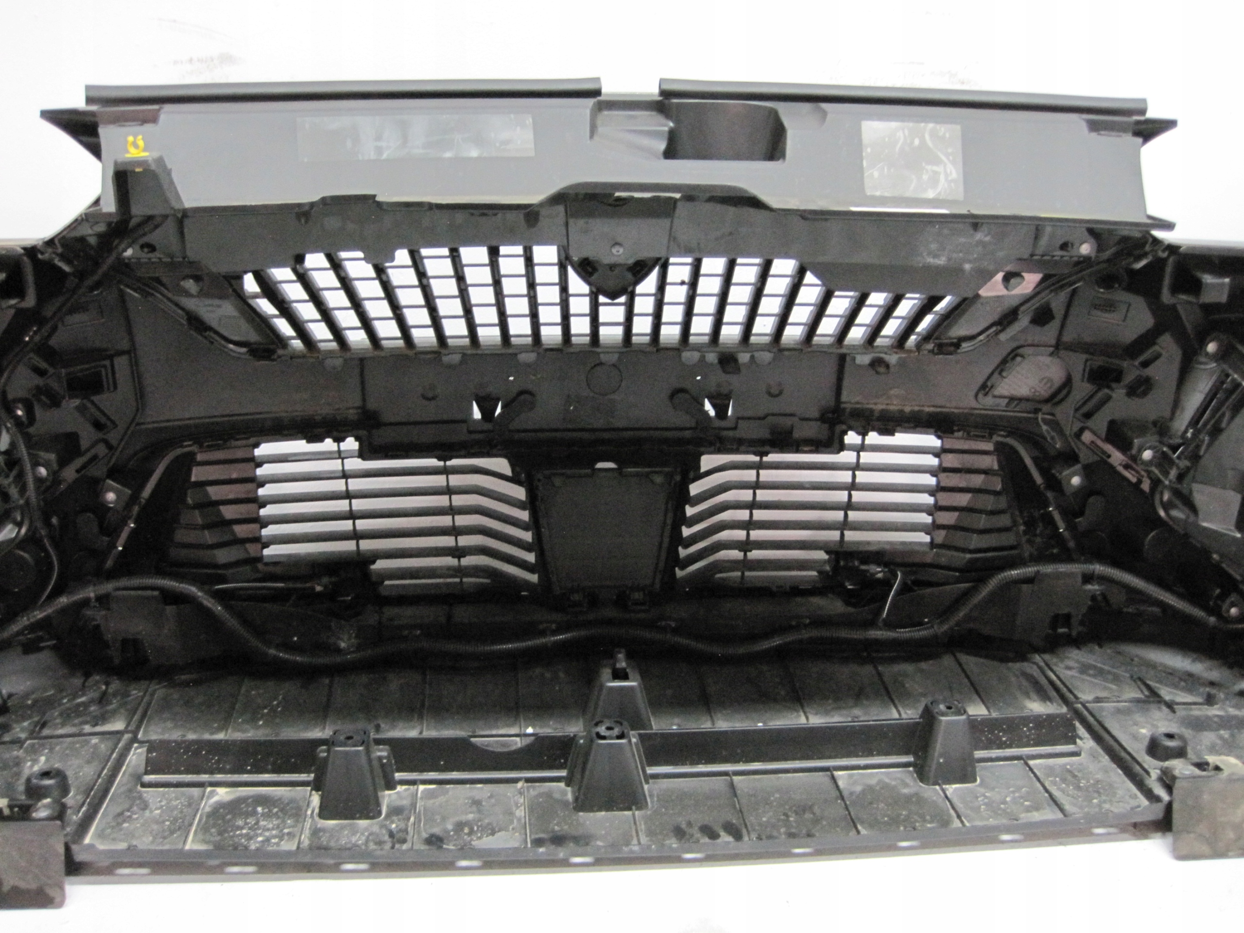 bumper PEUGEOT 2008 24R 6 PDC KAMERA front front