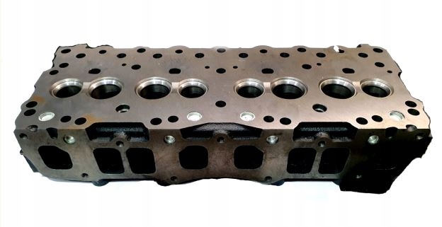 Dag7778900 - Головка двигуна Isuzu C240