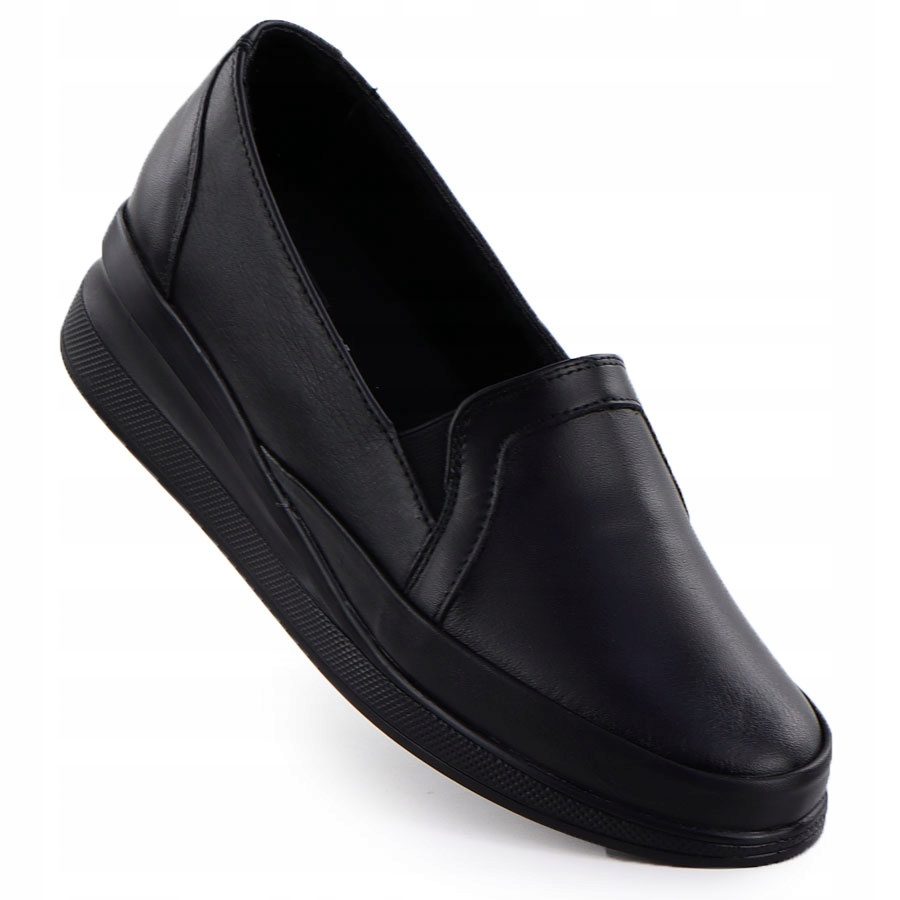 Dámské kožené polobotky na koturnu zateplené černé T.Sokolski V-10 41