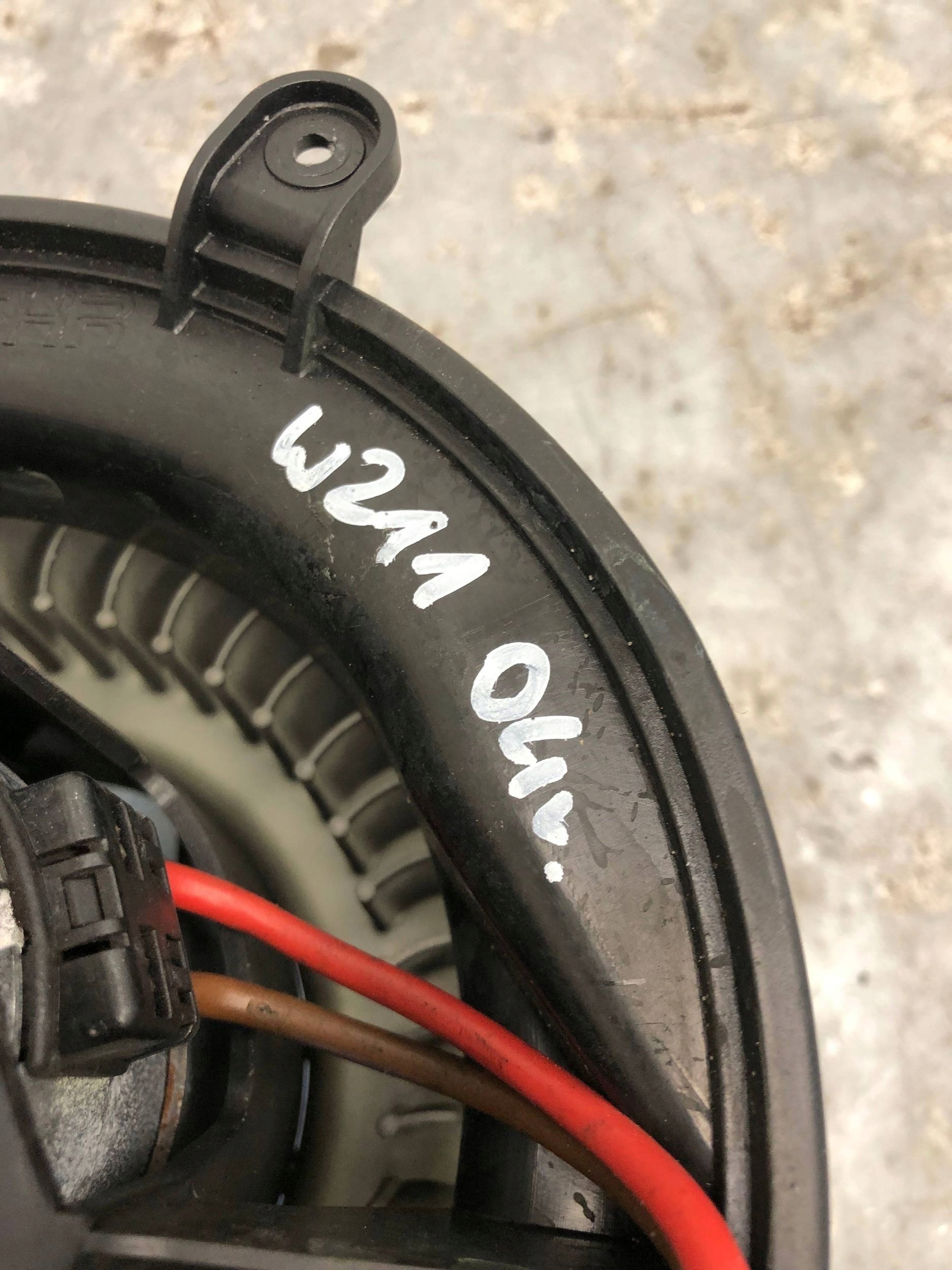DMUCHAWA Lüfter MERCEDES W211 A2308210251