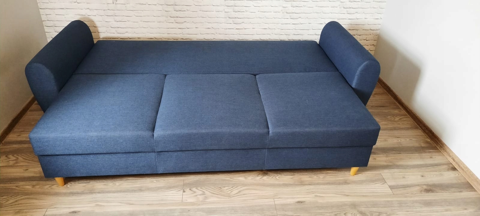 SOFA KANAPA rozkładana z pojemnikiem NOWOCZESNY Kolor korpusu inny kolor