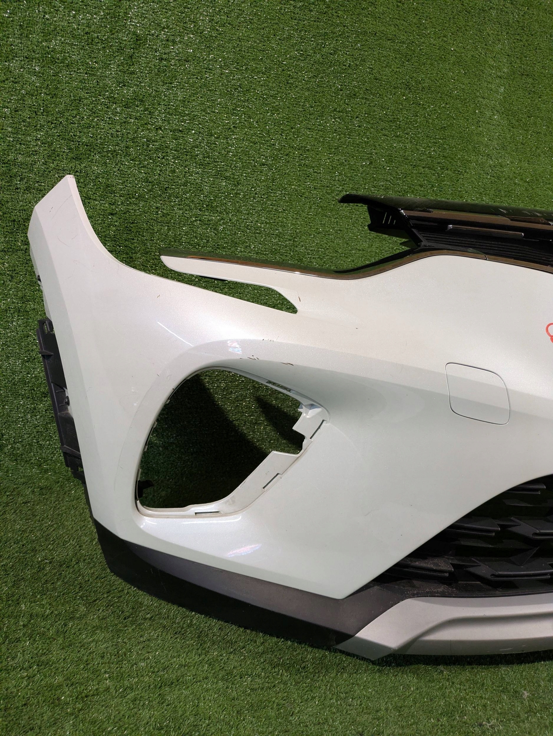 front bumper front RENAULT CAPTUR II 20- NR.Z8930
