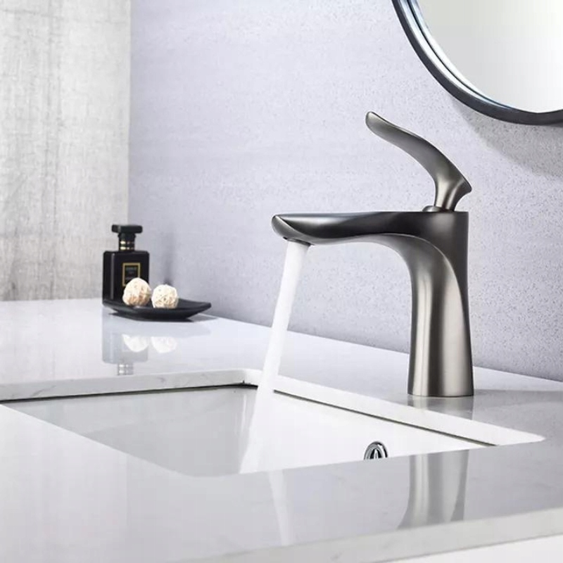 DELVANT SELIE BATERIA STOJĄCA UMYWALKOWA CHROM Marka Delvant