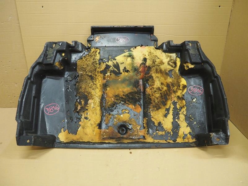 DOKŁADKA OSŁONA POD SILNIK MERCEDES SPRINTER 901 Jakość części (zgodnie z GVO) O - oryginał z logo producenta pojazdu (OE)