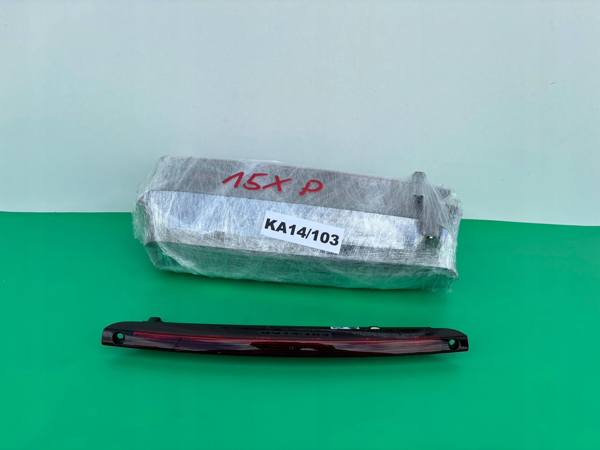 SMART FORTWO 453 light STOP LED light STOPU A4539063600 KA14/103
