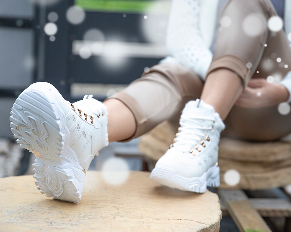 Buty damskie Trapery ocieplane Zimowe śniegowce Oryginalne opakowanie producenta pudełko