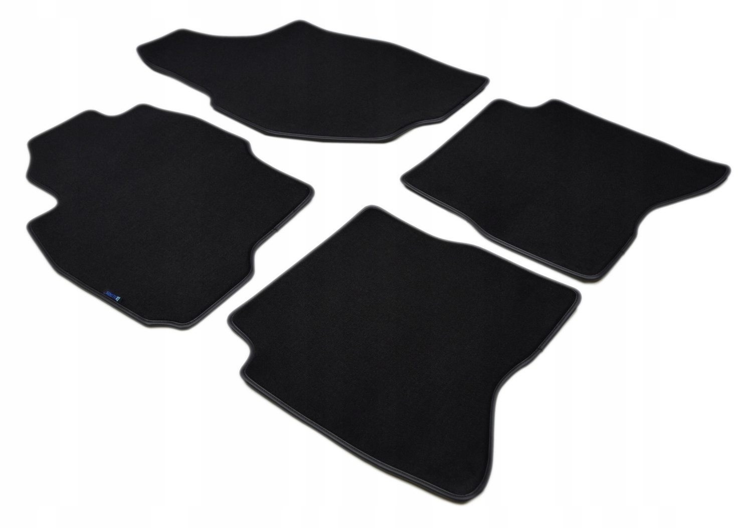 Mitsubishi Pajero Pinin 1999-2006r. Czarne dywaniki welurowe - Platinum. Liczba elementów 4