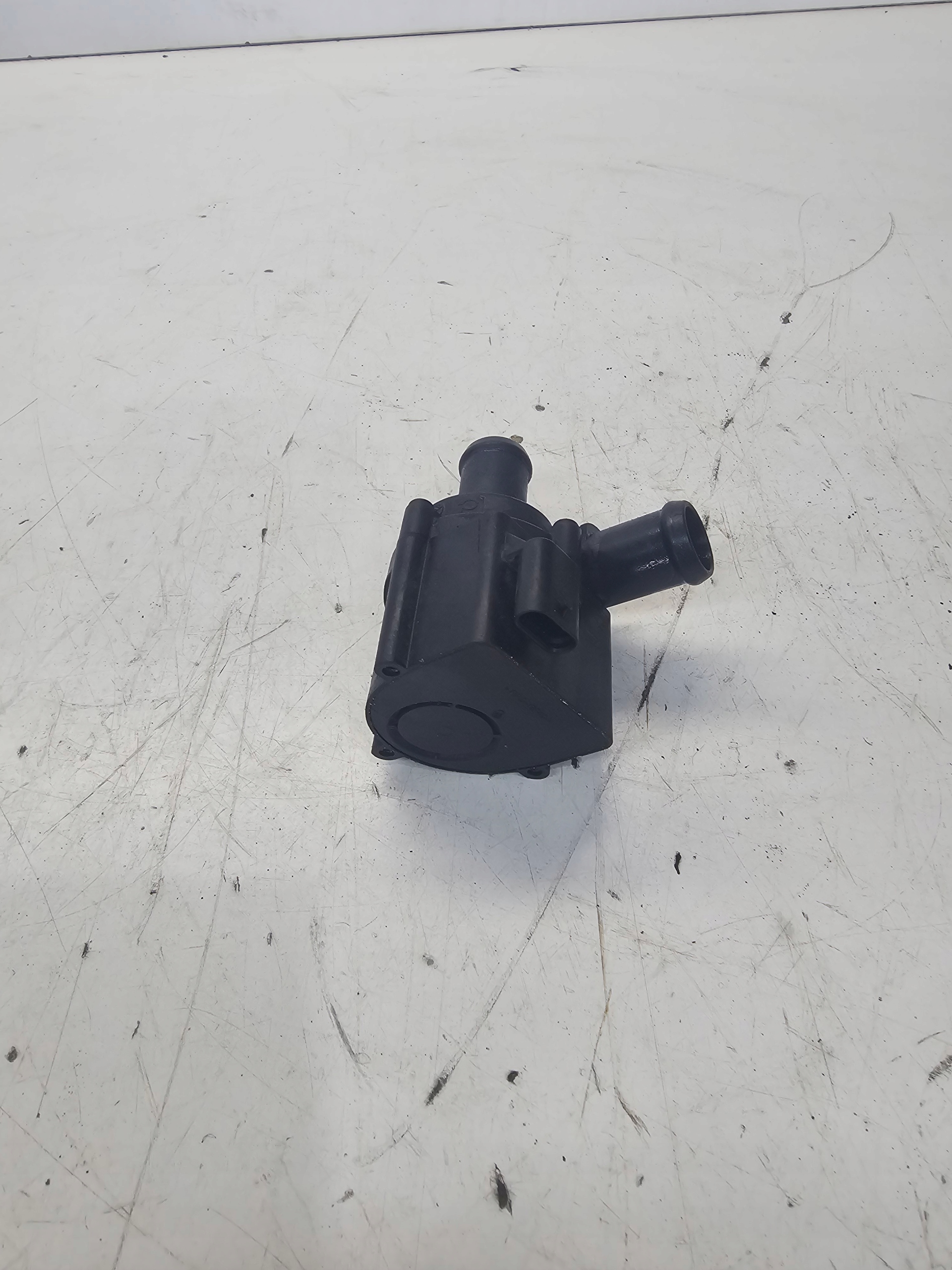 zusätzliche Wasserpumpe Sensor AUDI VW SEAT 5Q0965561B