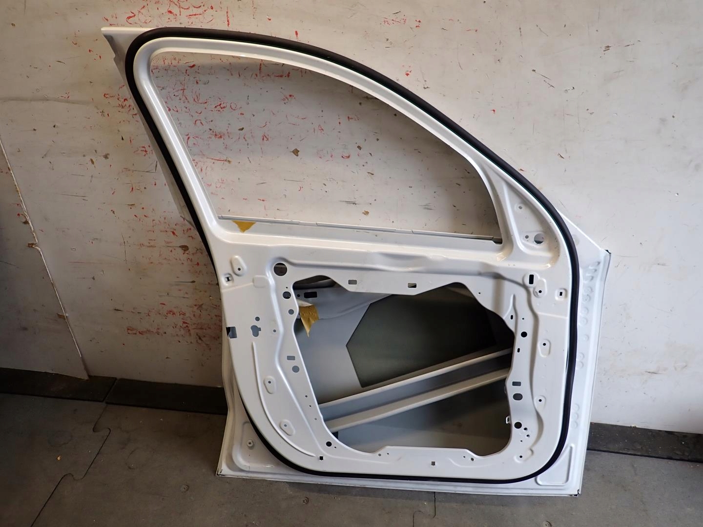 dveře předek přední levé BMW X1 U11 2022