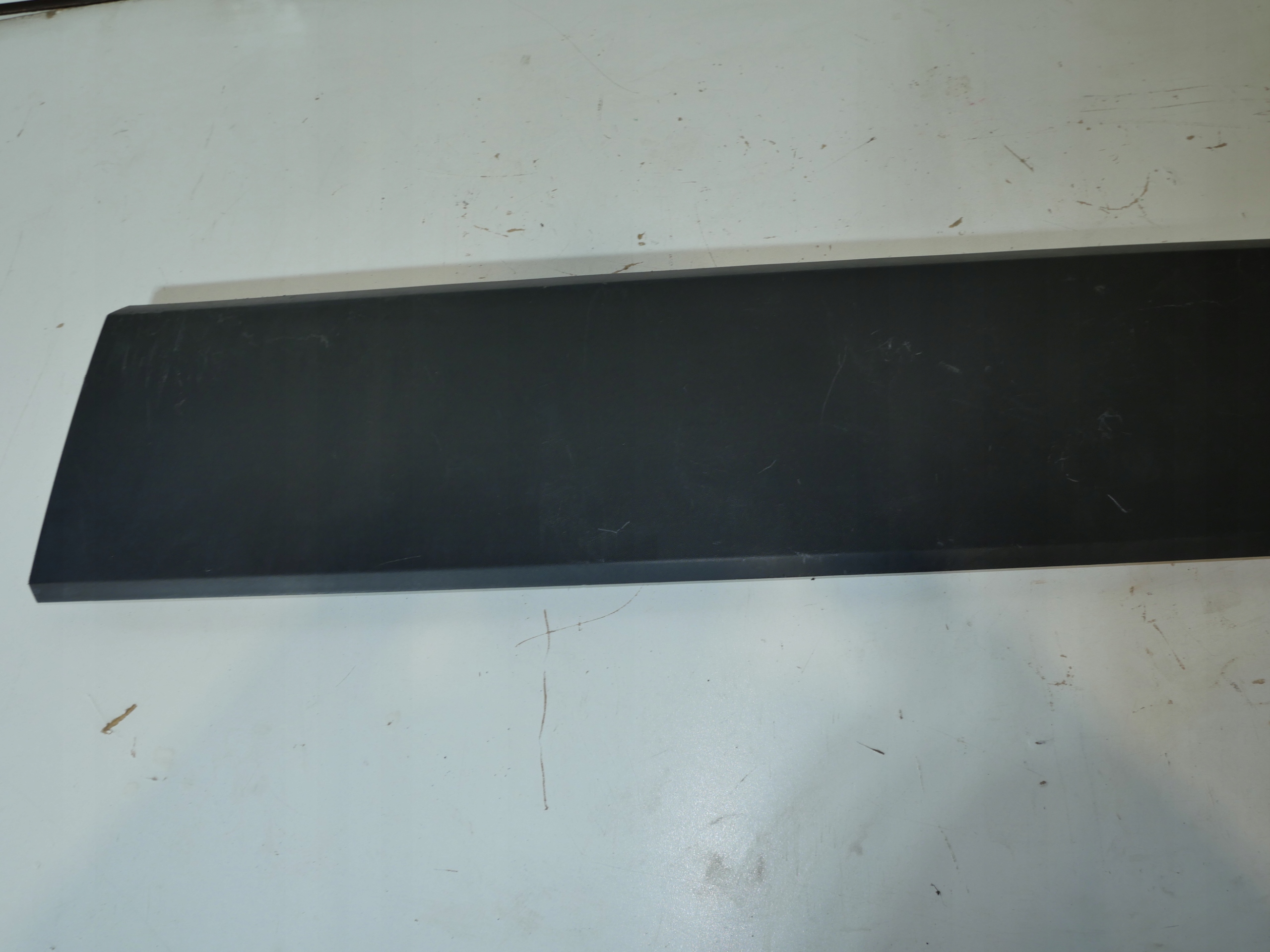 VW CRAFTER II 7C0 moulding 7V0853517A