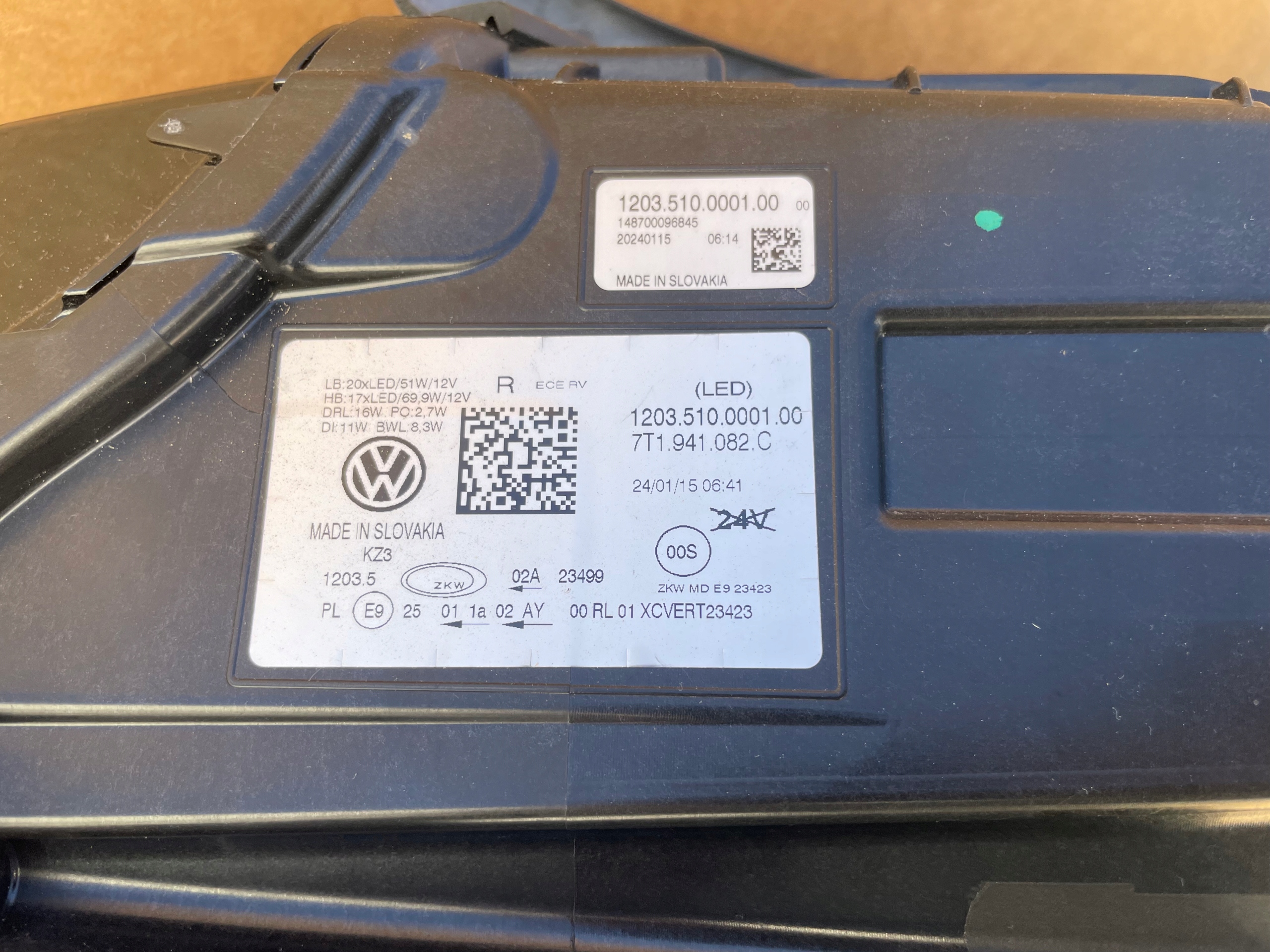 light FULL LED IQ LIGHT VW T7 7T1941082C complete original new right