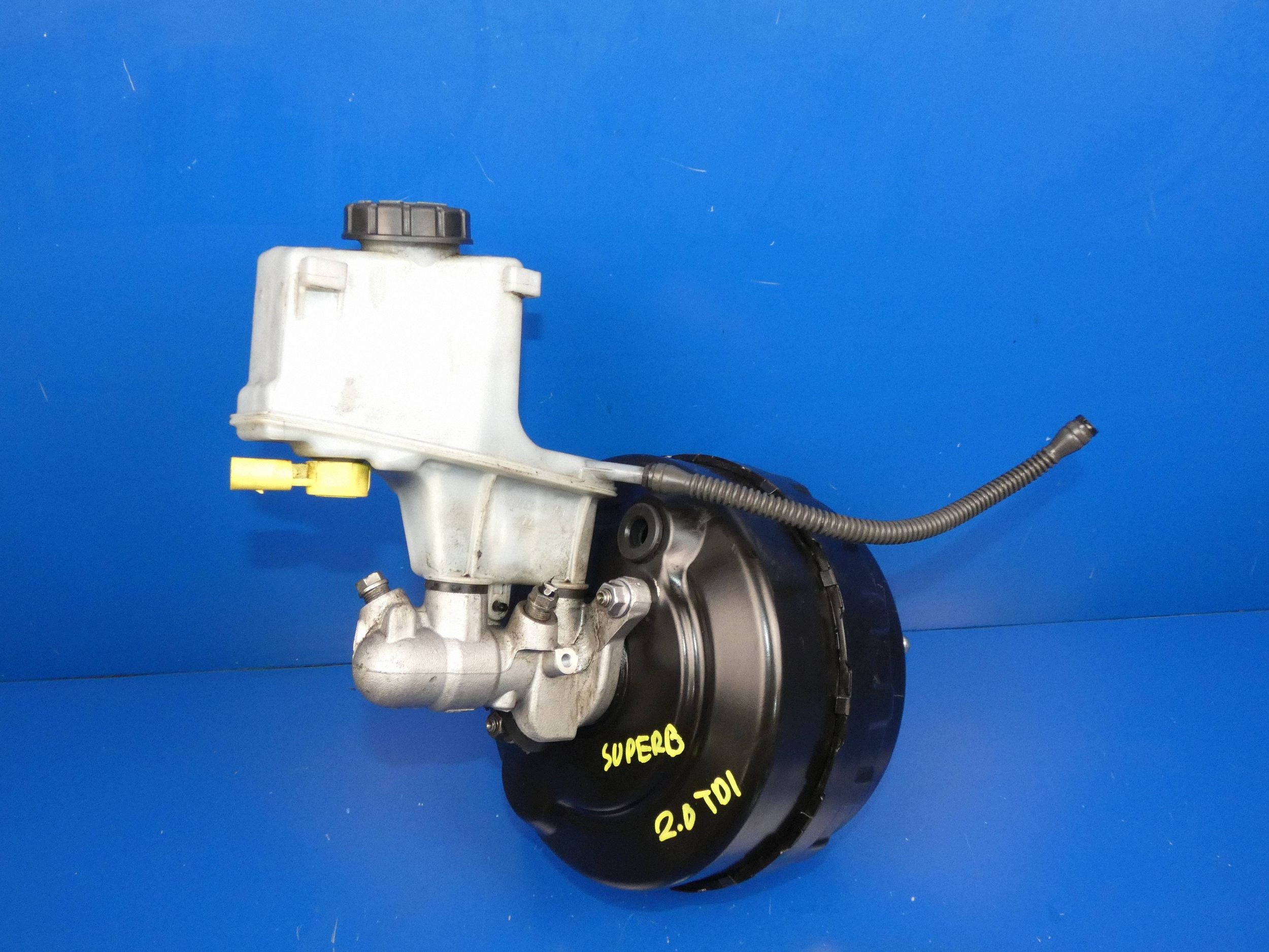 SKODA SUPERB III 3V PASSAT B8 servo brake pump