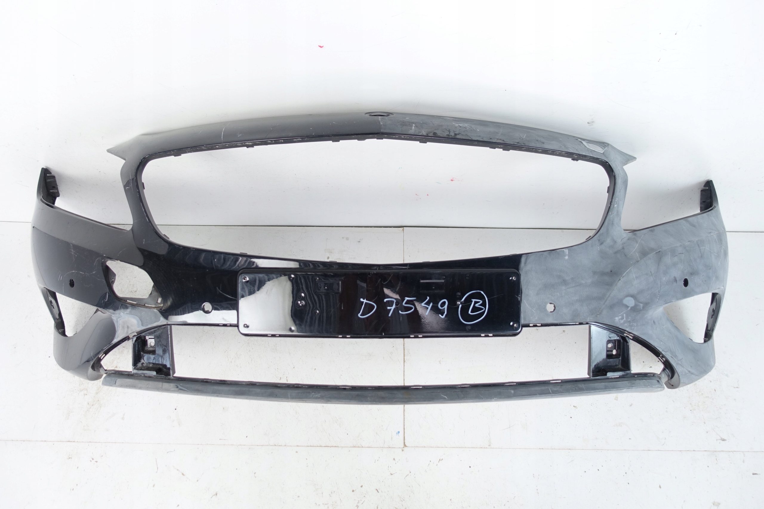 MERCEDES A KLASA W176 2012- bumper front front A1768850025