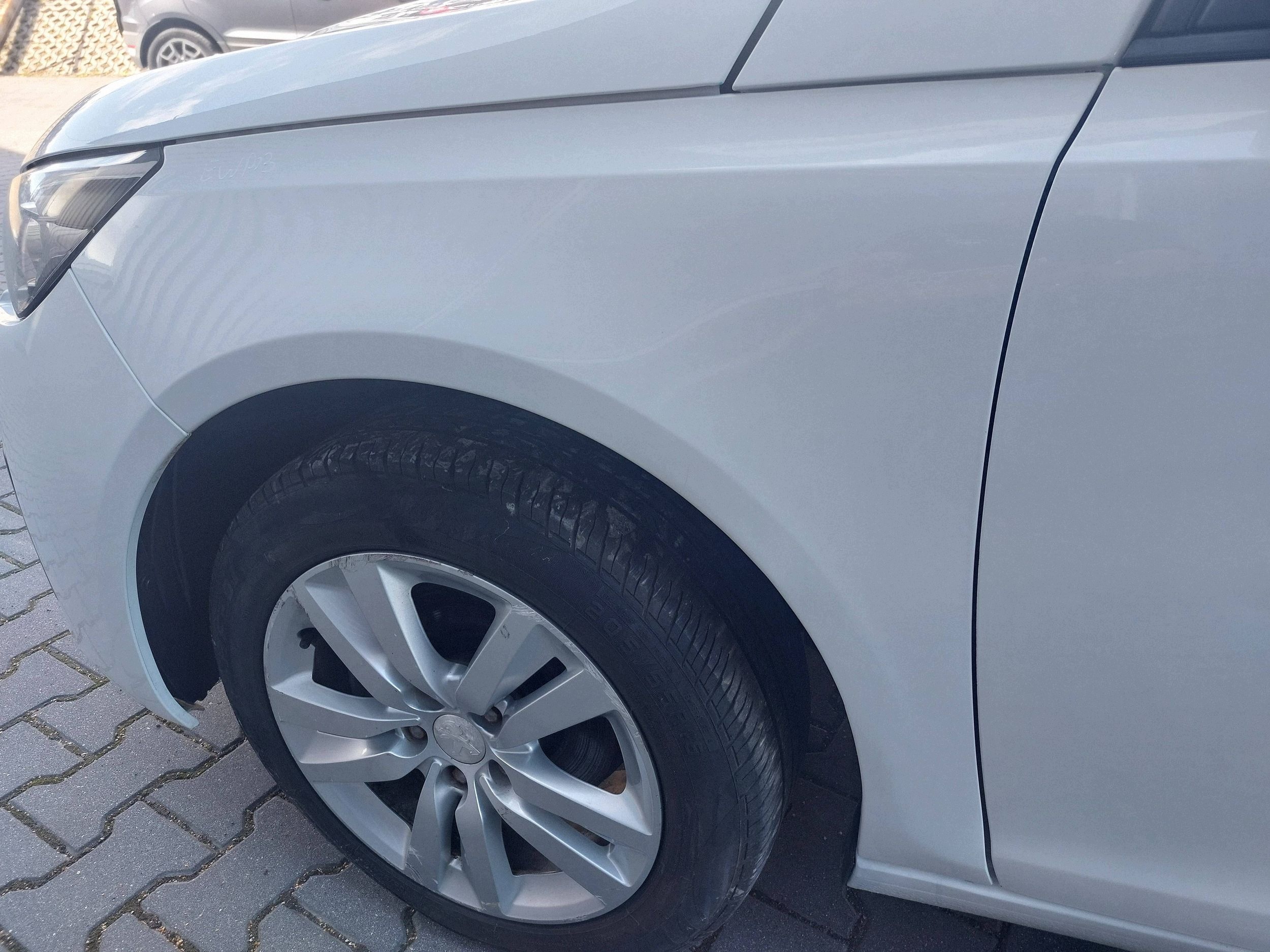 PEUGEOT 308 T9 LIFT fender left front EWPB