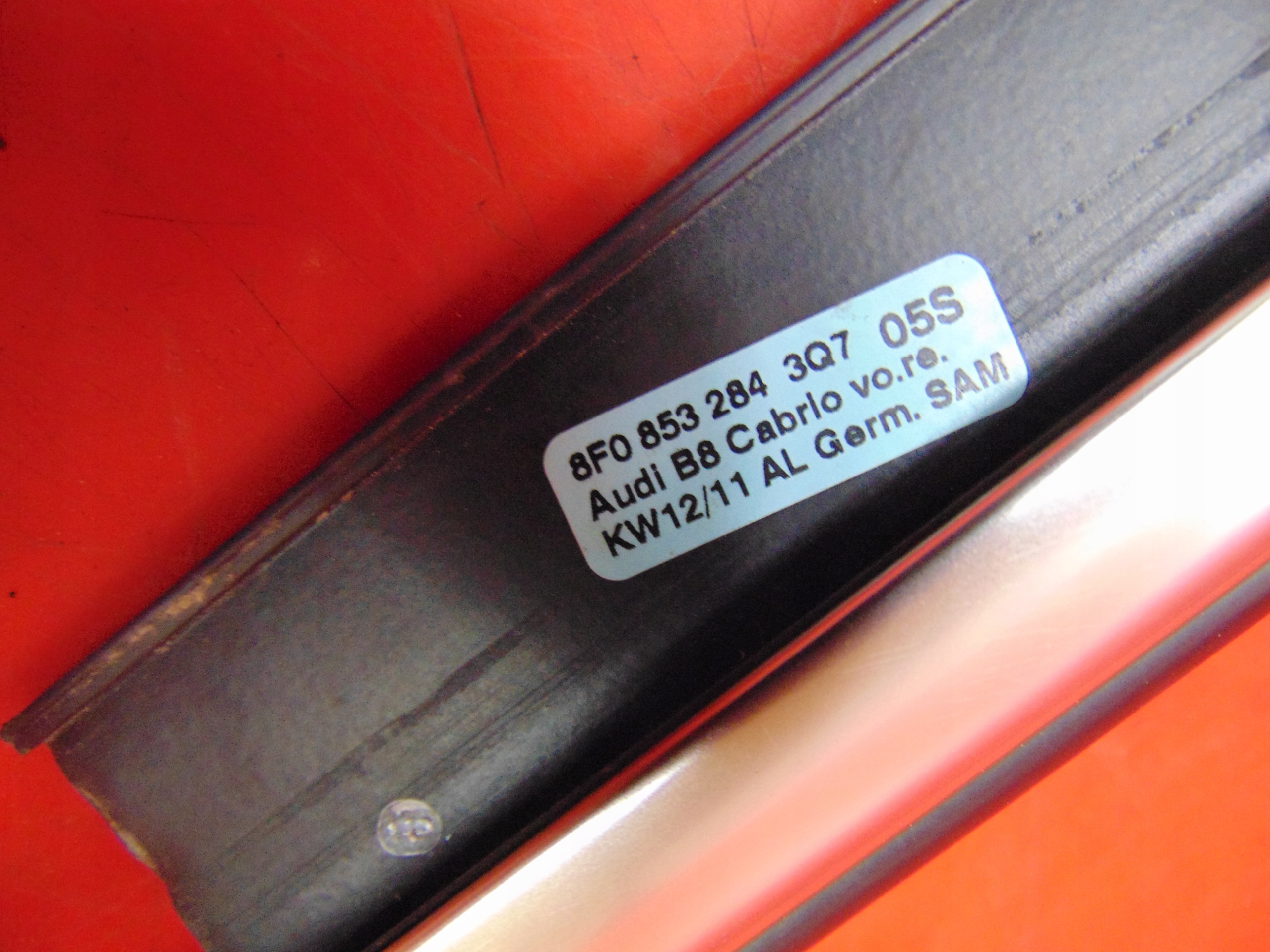 AUDI A5 8F CABRIO moulding dust door right