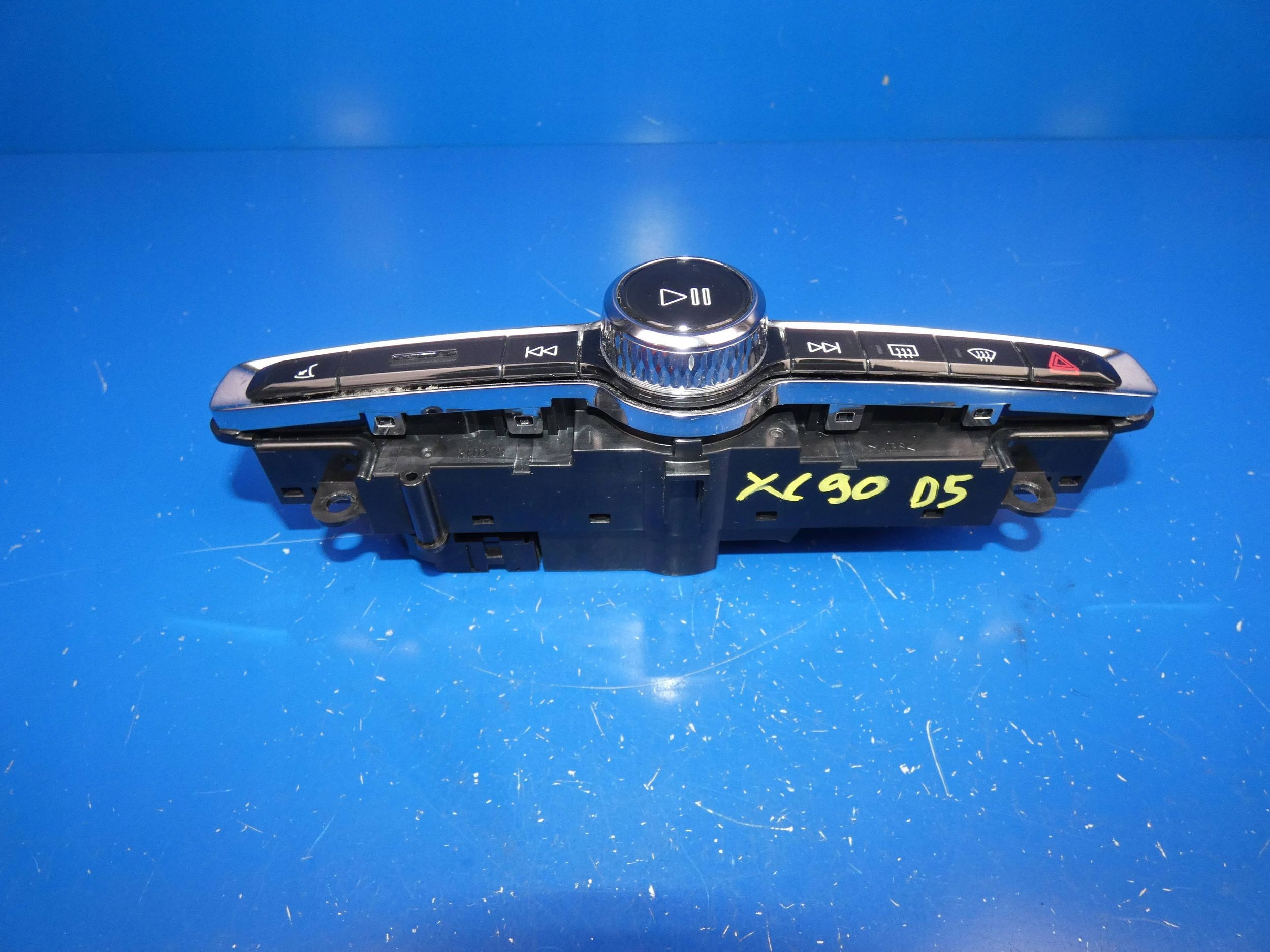 VOLVO XC90 II V90 S90 II XC60 II control panel RADIA