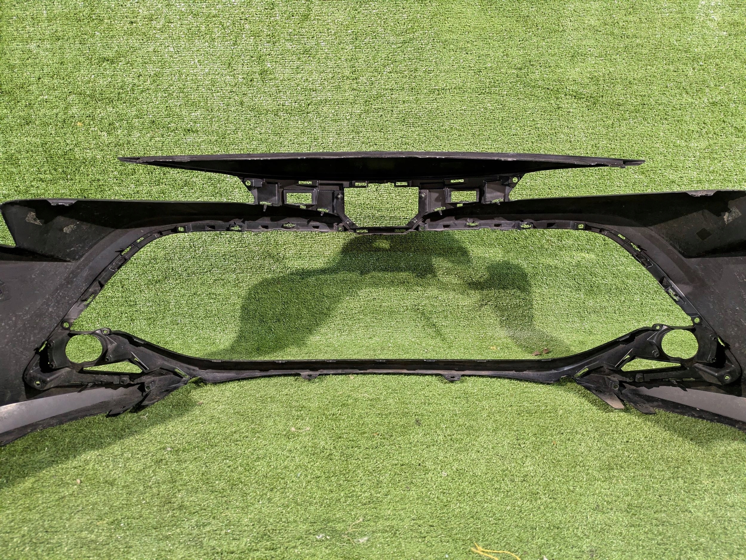 front bumper front TOYOTA COROLLA E21 KOMBI HB NR.8301