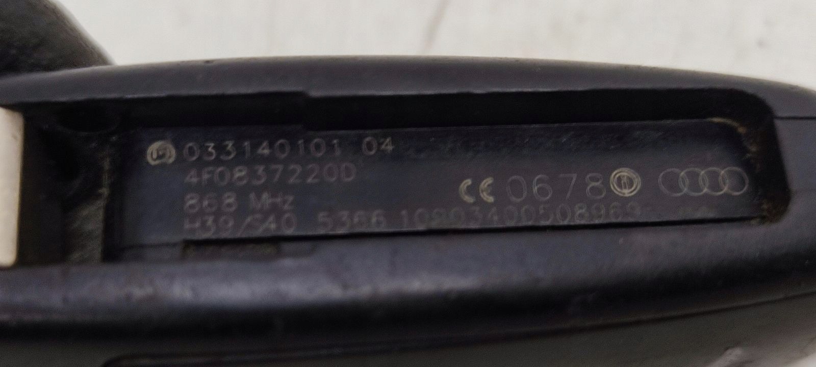 Pilot kluczyka Audi A6 C6