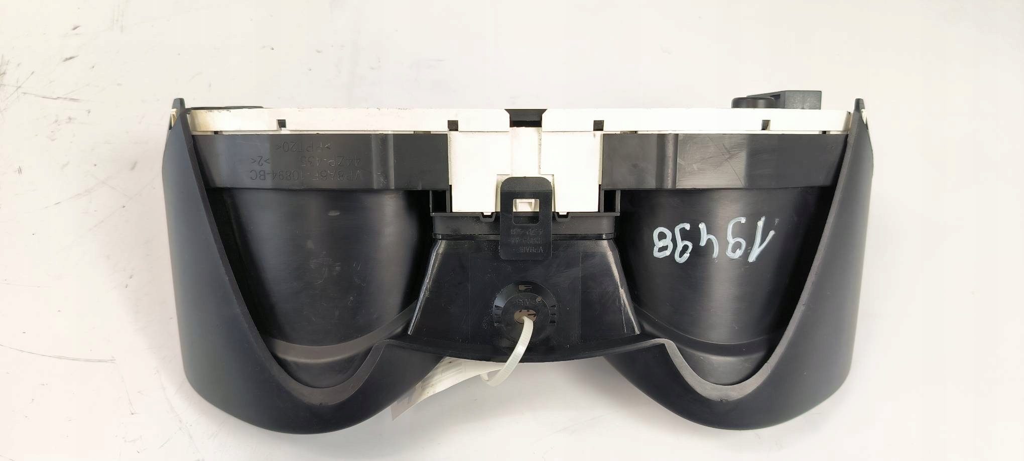 dials clock 8A6T-10840-CH FORD FIESTA MK6